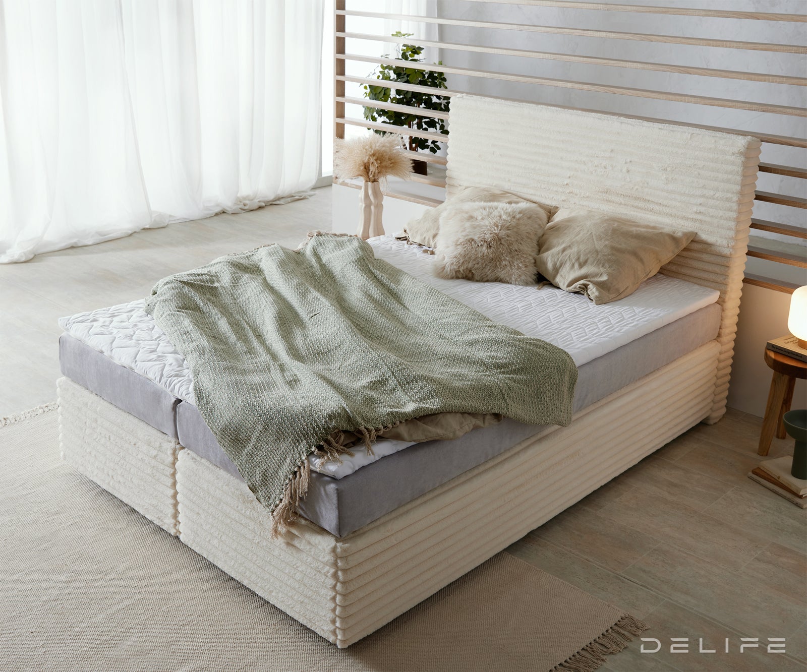 Postelja Dream Well z vzmetnico in nadvložkom, material: Plišasta rebrasta tkanina