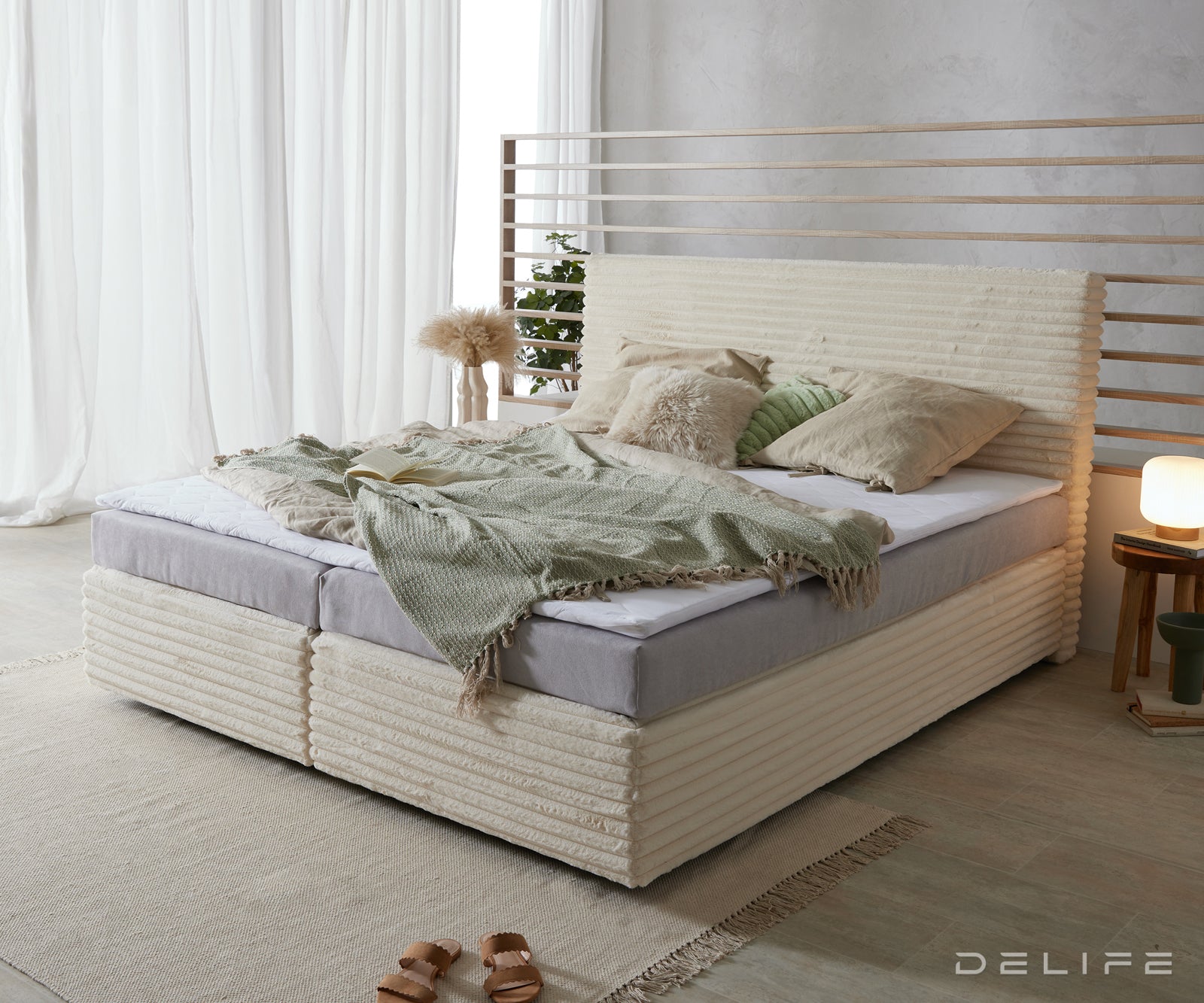 Postelja Dream Well z vzmetnico in nadvložkom, material: Plišasta rebrasta tkanina