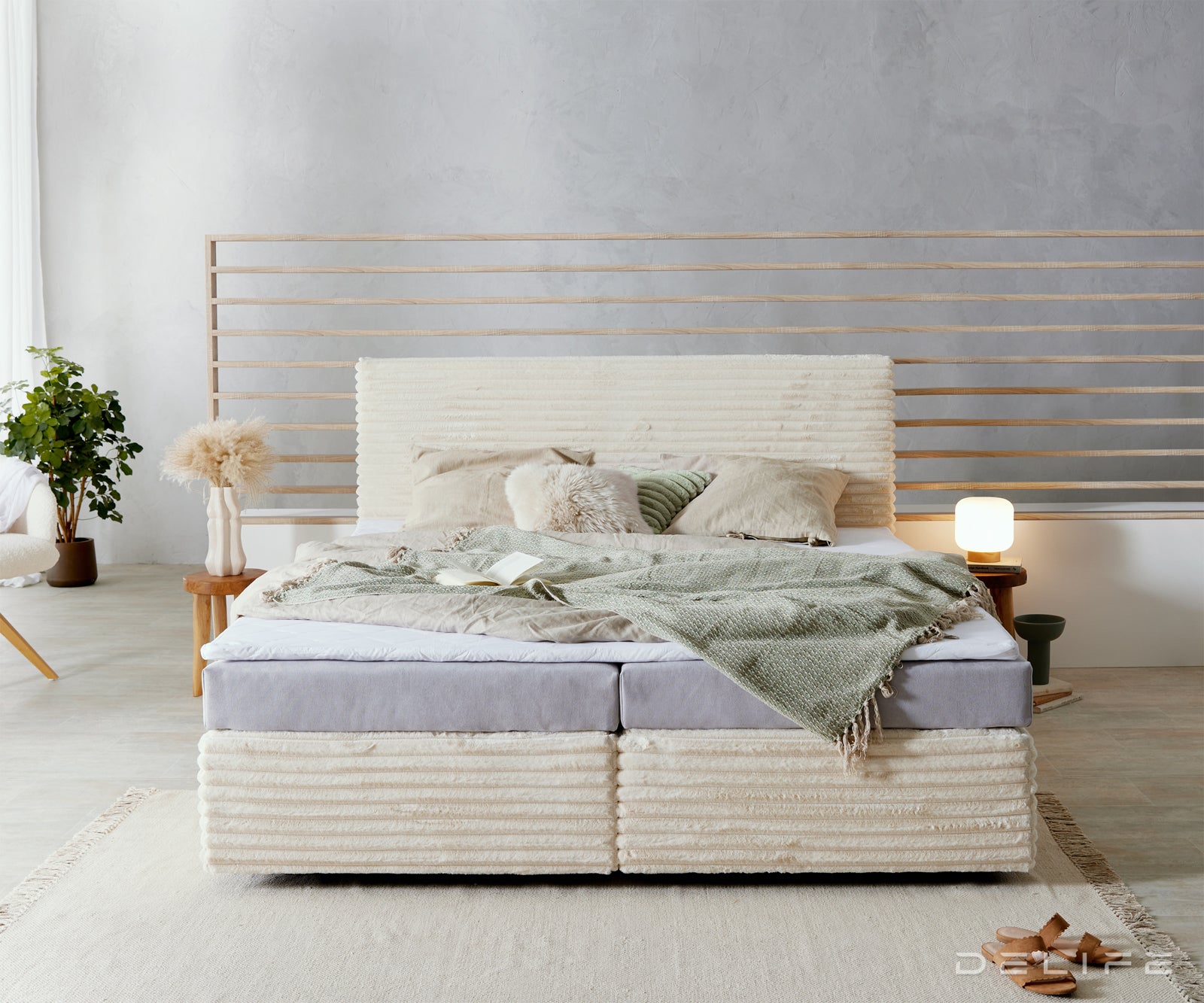 Postelja Dream Well z vzmetnico in nadvložkom, material: Plišasta rebrasta tkanina