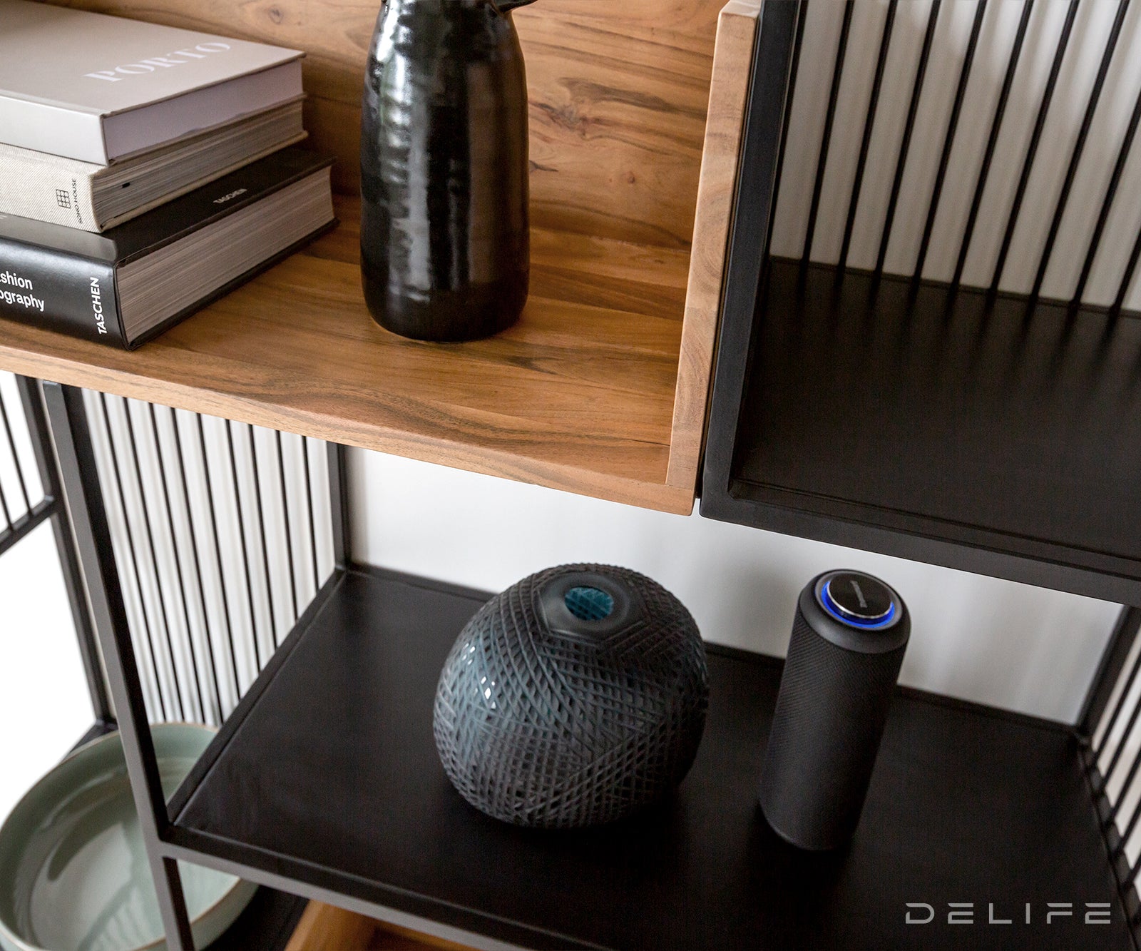 Lukeo kredenca 115x200cm, Material: Akacija/Kovina