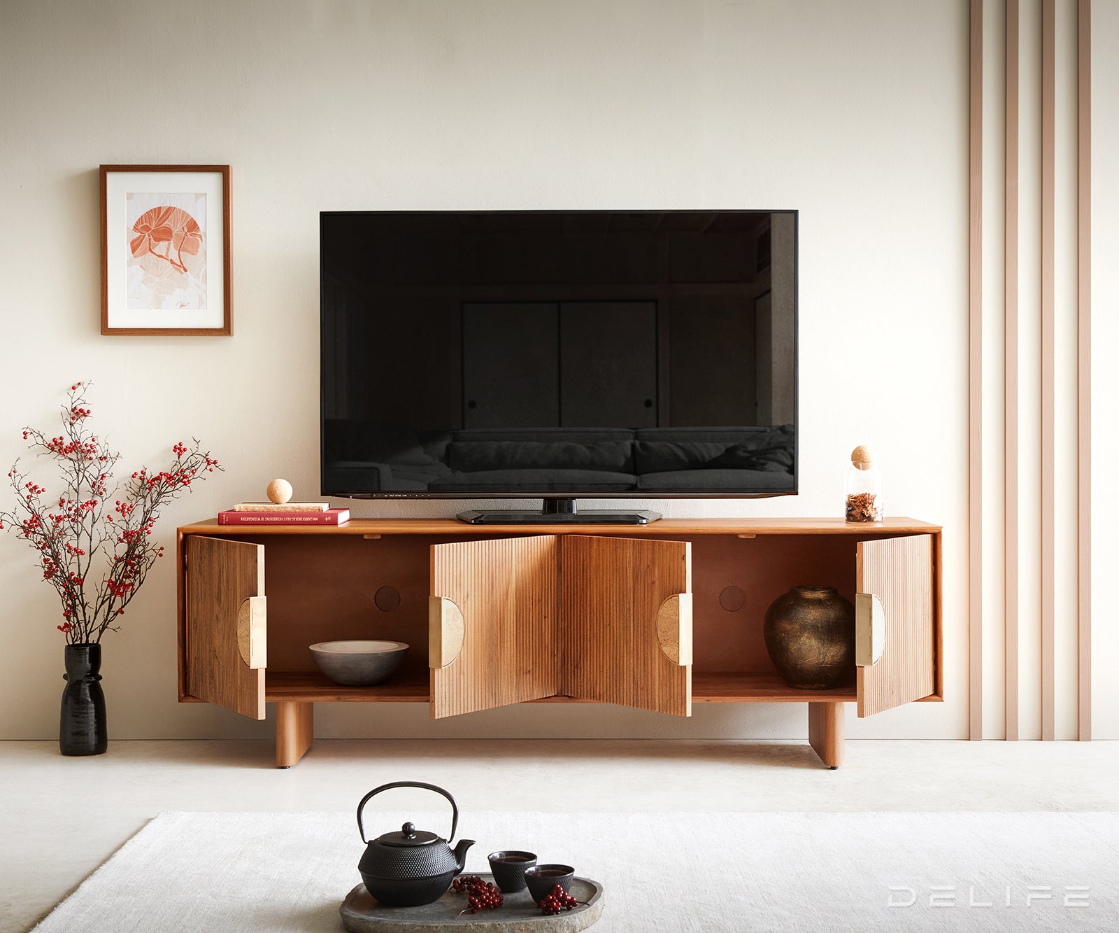 Predalnik Surimu, Material: Akacija