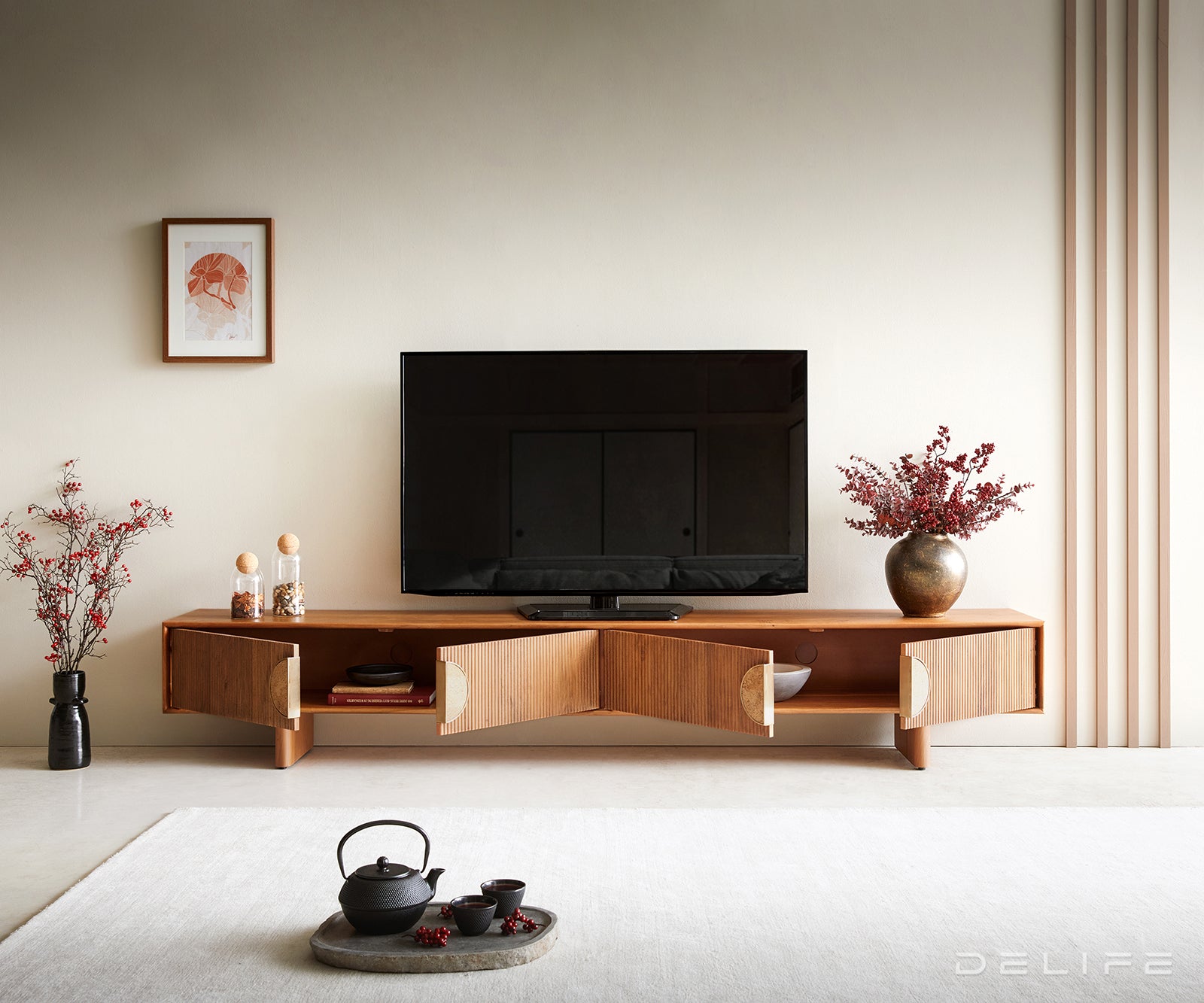 Predalnik Surimu, Material: Akacija