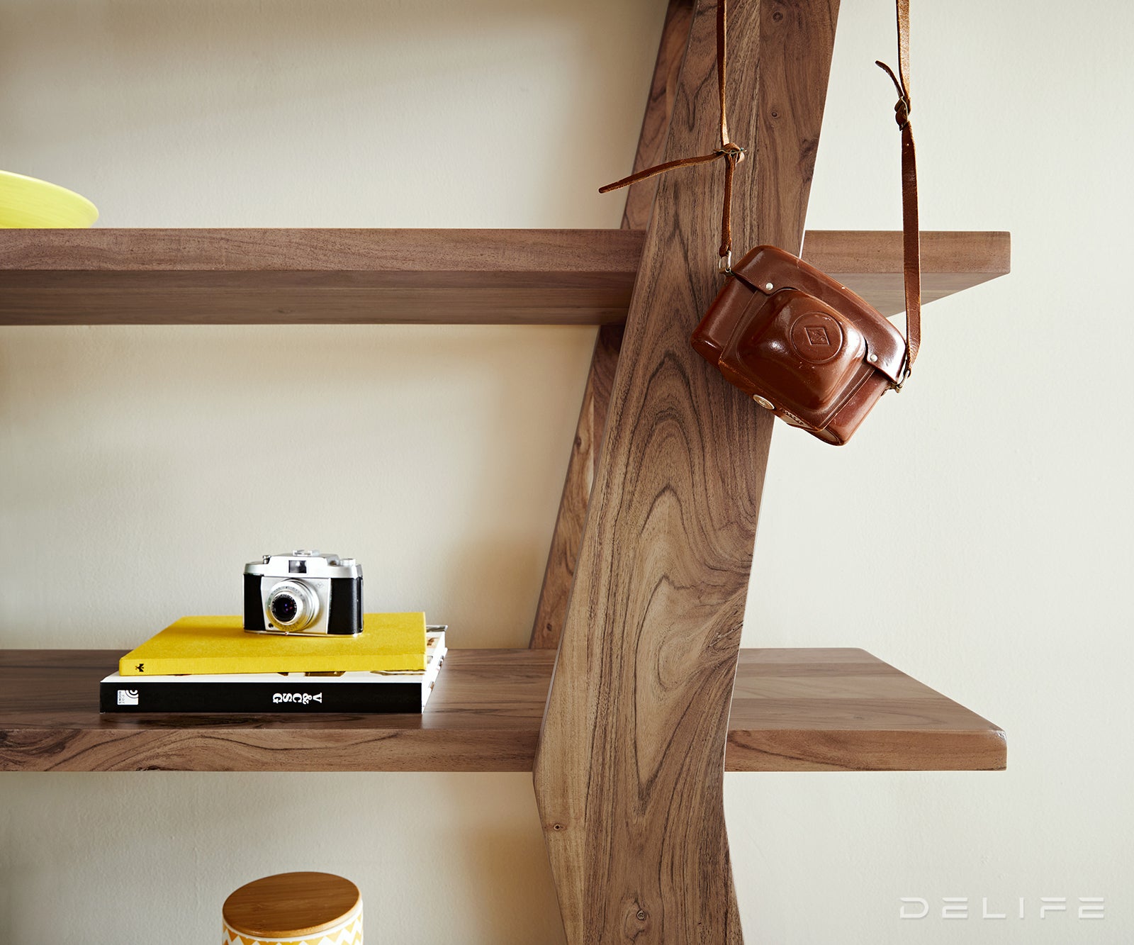 Xanthios kredenca 170x40cm, Material: Akacija