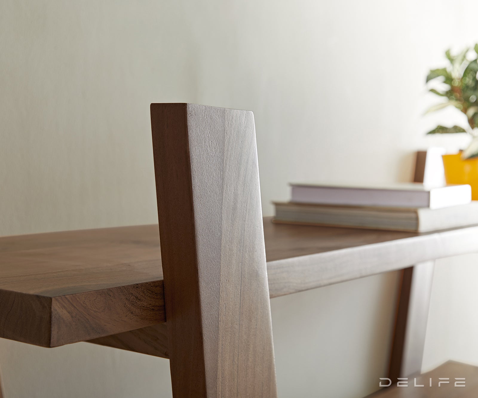 Xanthios kredenca 170x40cm, Material: Akacija