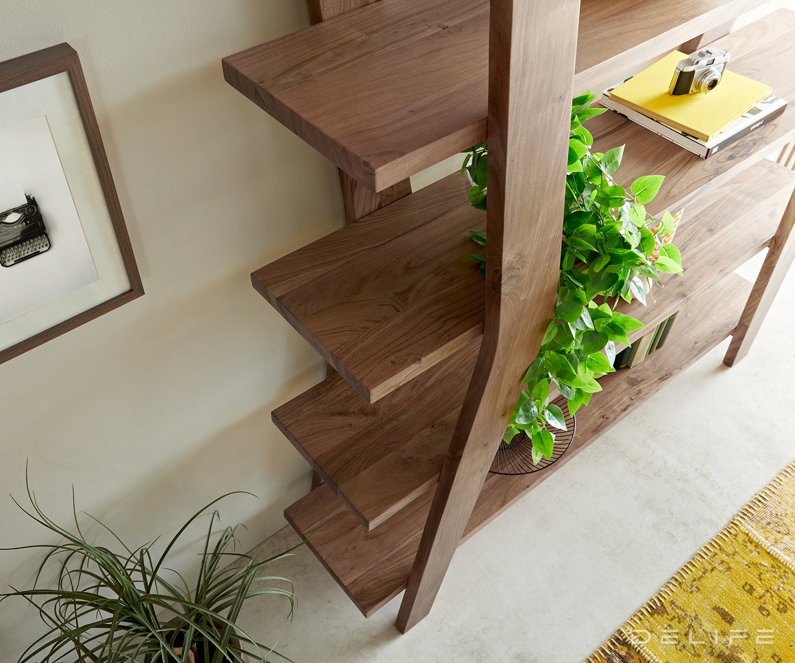 Xanthios kredenca 170x40cm, Material: Akacija