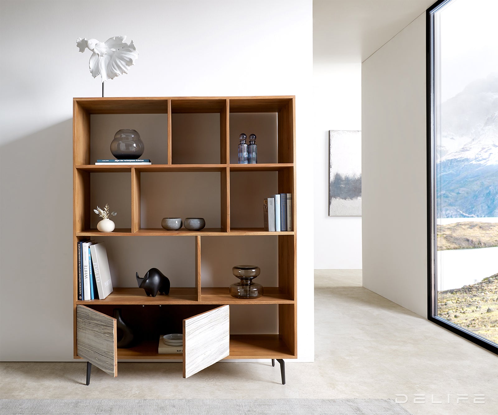 Visoka komoda Kleo, Material: Akacija