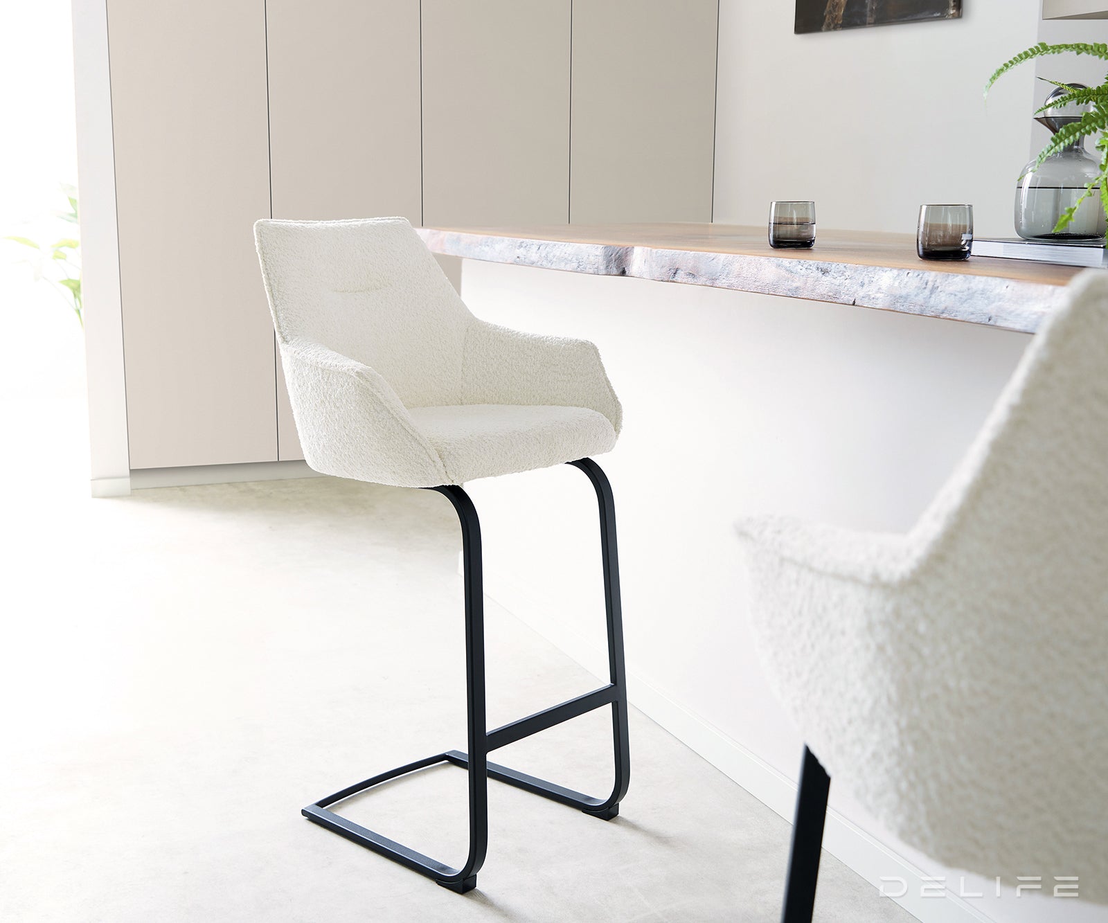 Barski stol Alja Flex, Material: Bukle