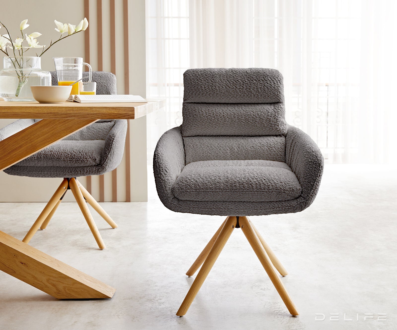 Jedilni stol Abelia z nasloni za roke, Material: Bukle