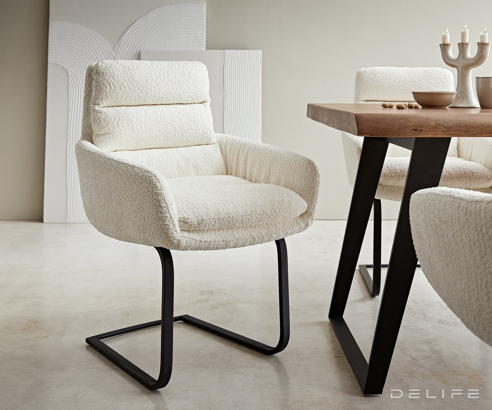 Jedilni stol Abelia z nasloni za roke, Material: Bukle