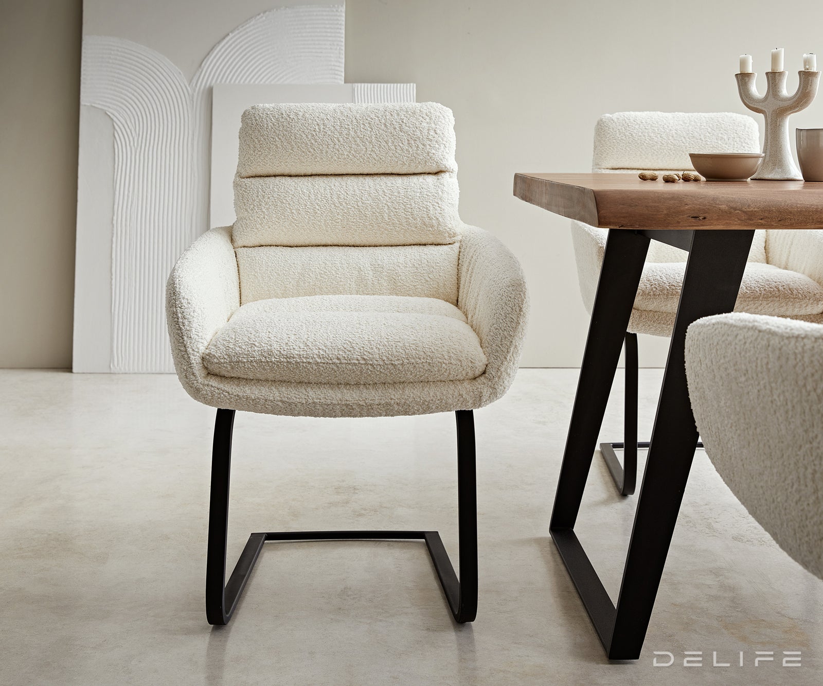 Jedilni stol Abelia z nasloni za roke, Material: Bukle