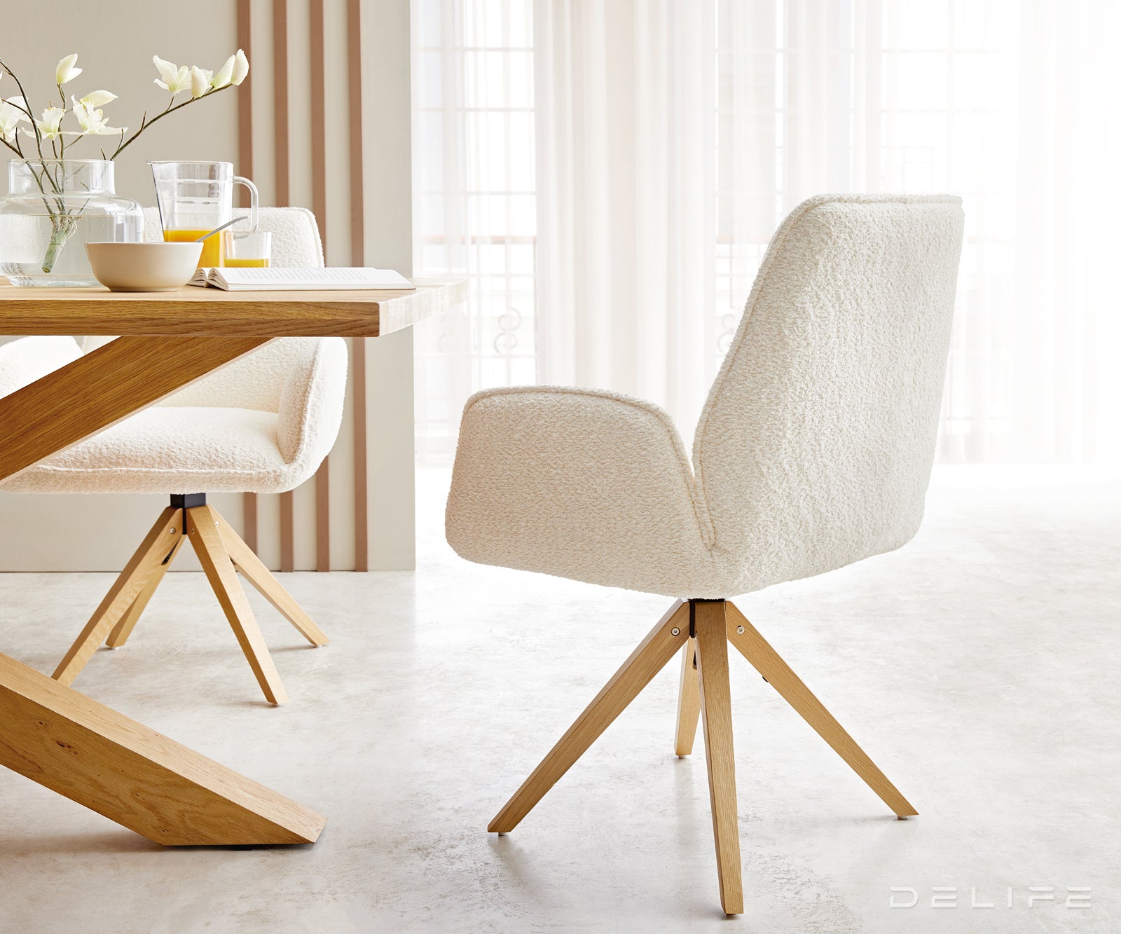 Jedilni stol Zoa, Material: Bukle tkanina