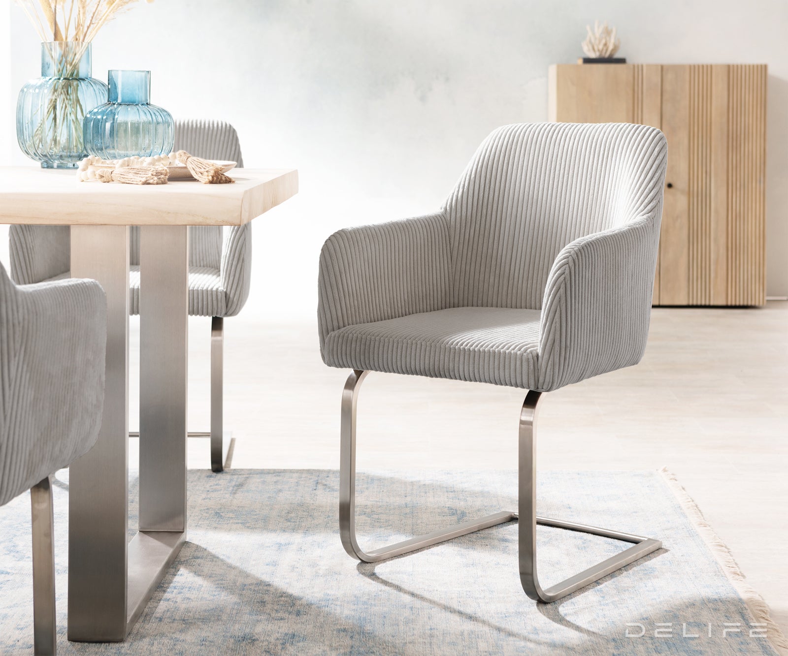 Jedilni stol Greg, Material: Rebrasta tkanina