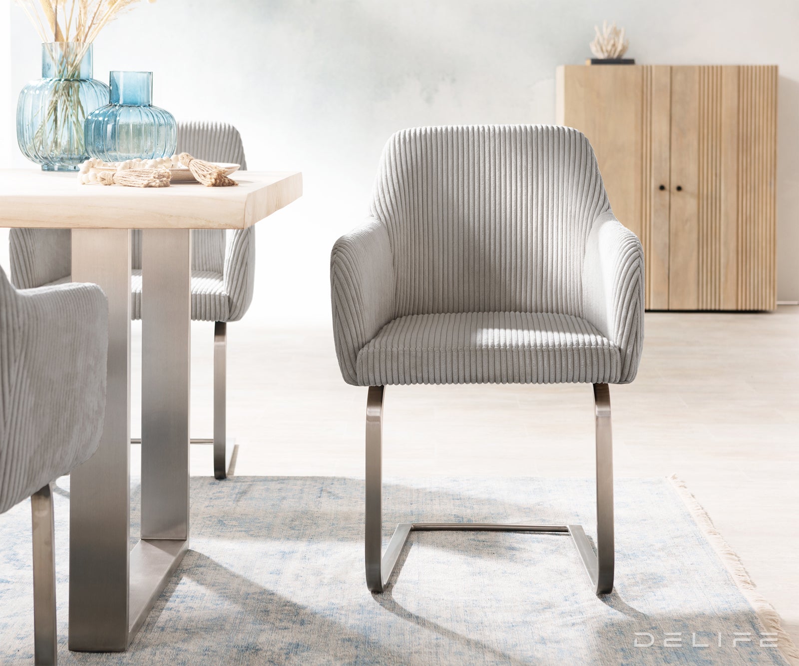 Jedilni stol Greg, Material: Rebrasta tkanina