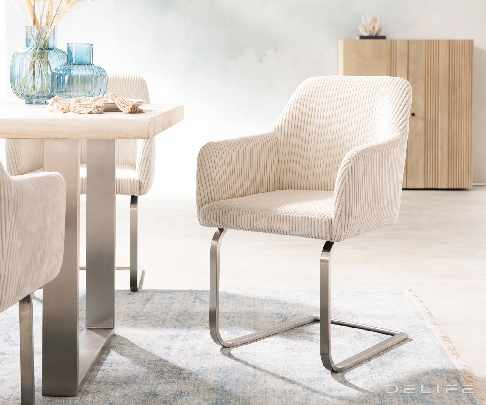 Jedilni stol Greg, Material: Rebrasta tkanina