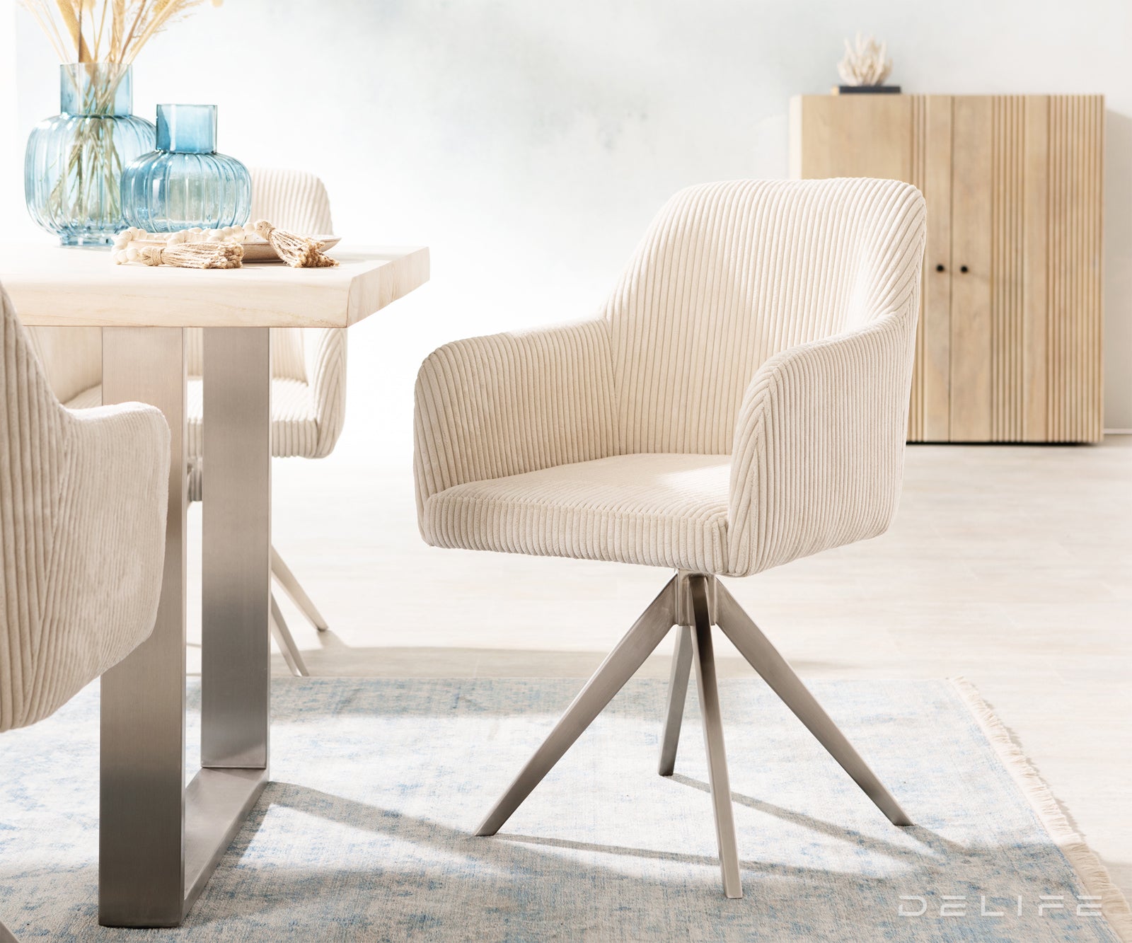 Jedilni stol Greg, Material: Rebrasta tkanina