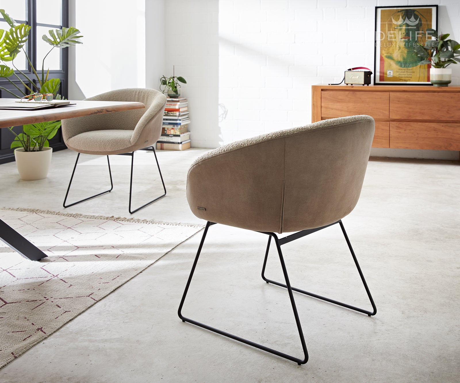 Jedilni stol Vinka, Material: Bukle