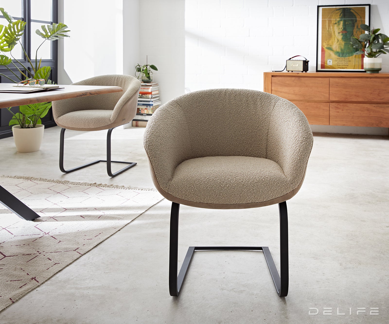 Jedilni stol Vinka, Material: Bukle