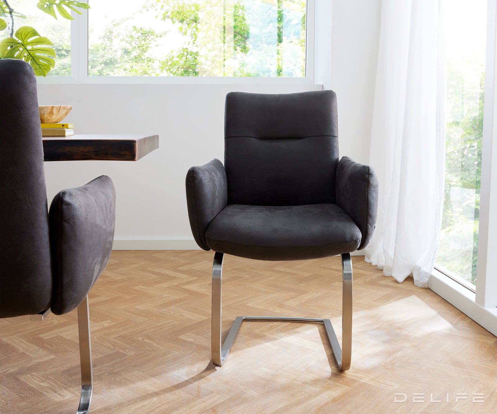 Jedilni stol Jova, Material: mikrofibra