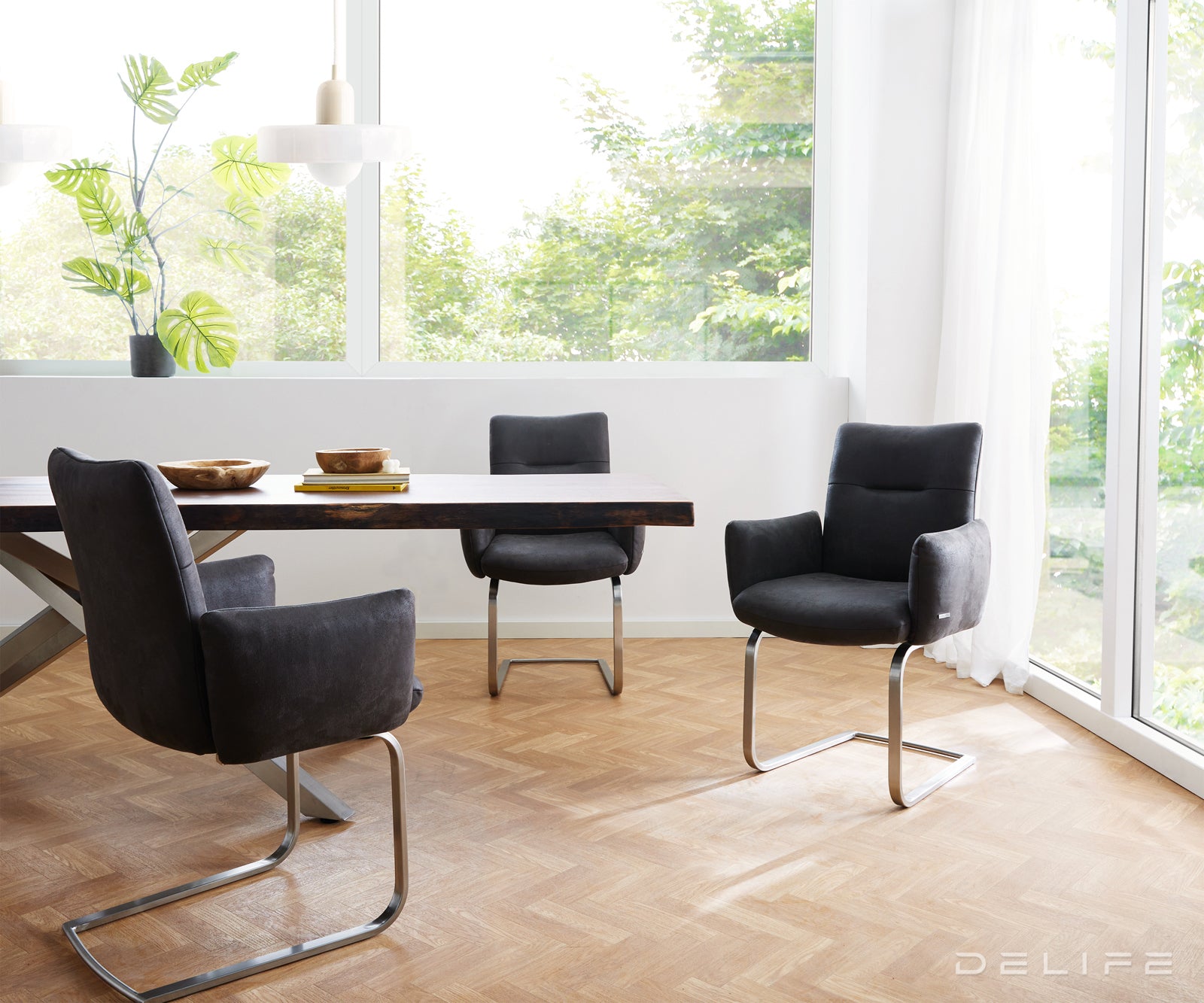 Jedilni stol Jova, Material: mikrofibra