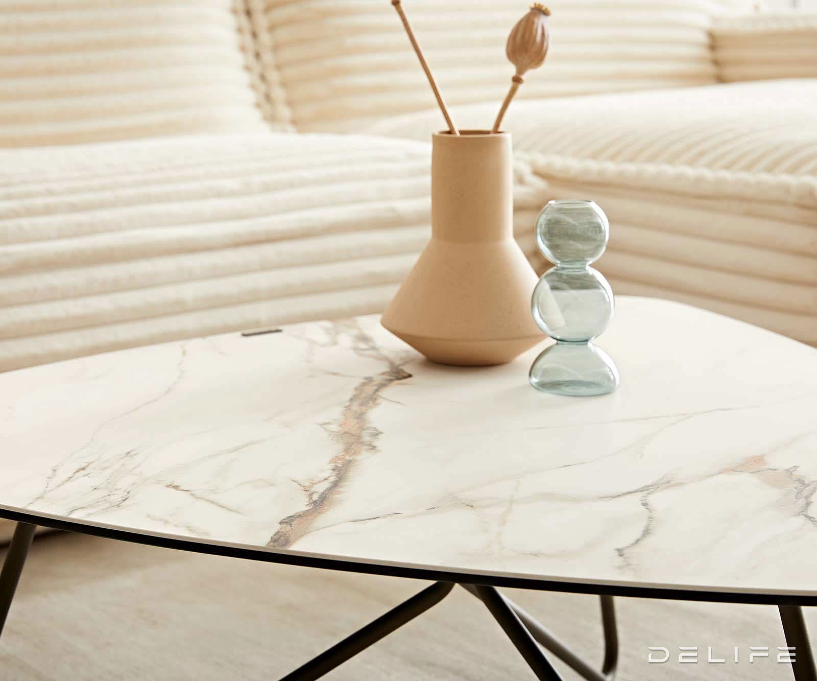 Klubska mizica Ekrem 88x85cm, Material: keramika Calacatta