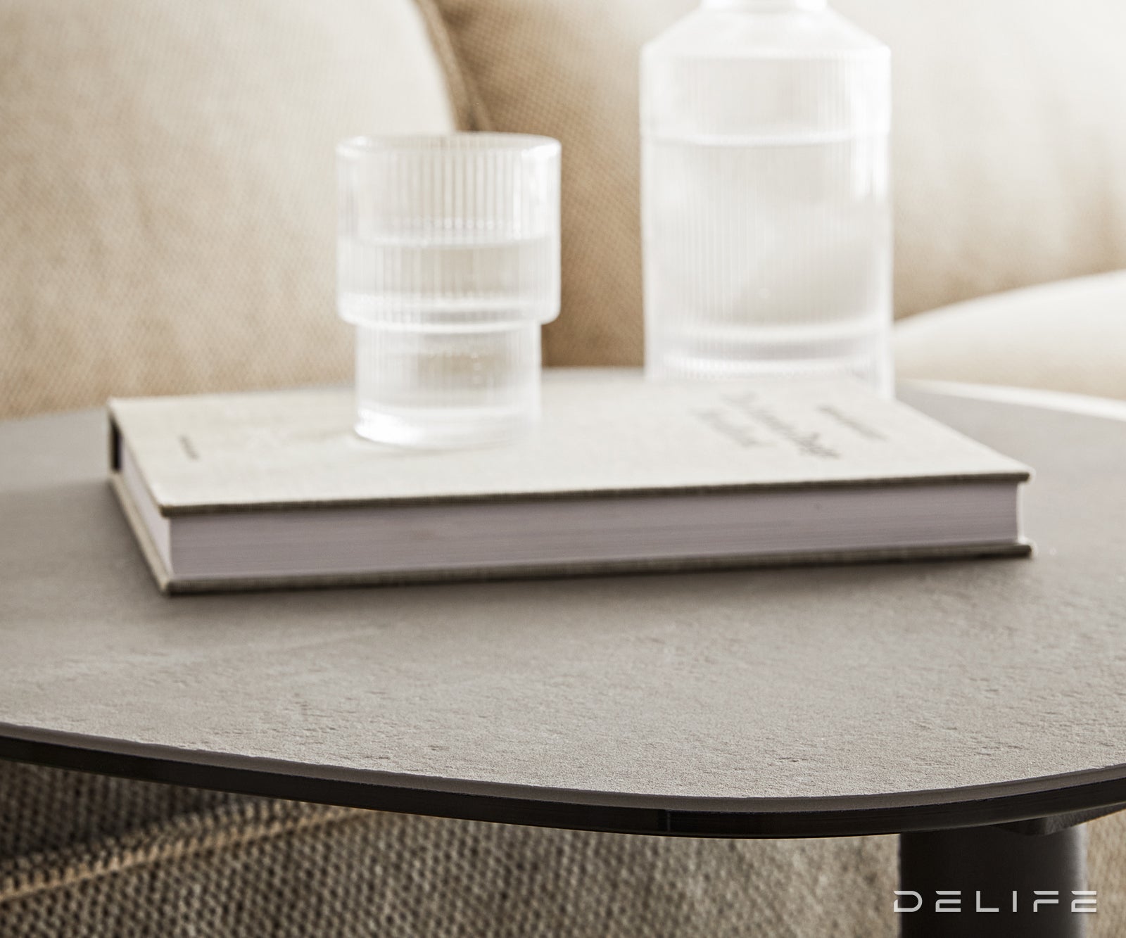 Stranska mizica Elenya 60x60cm, Material: Keramika Aspetto Concreto