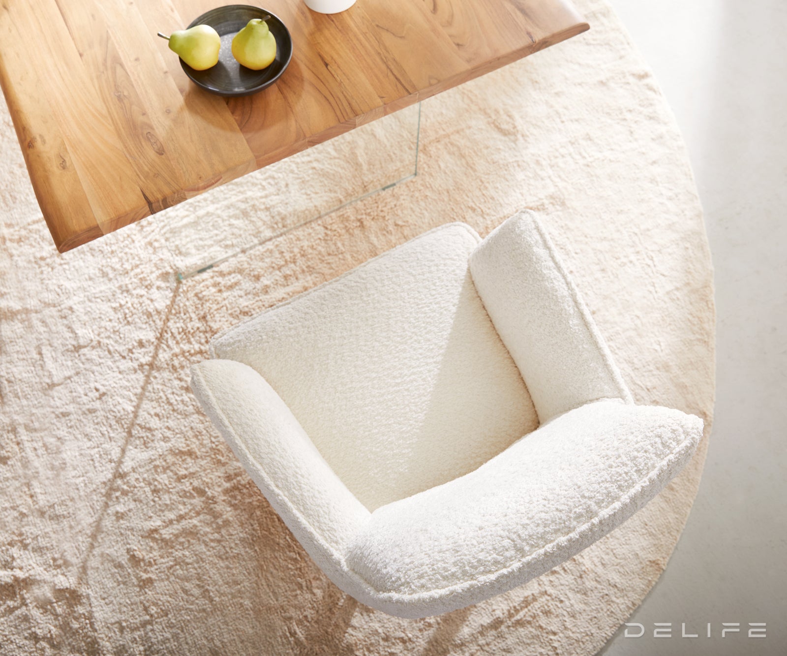 Jedilni stol Heira z naslonom za roke, material: bukle