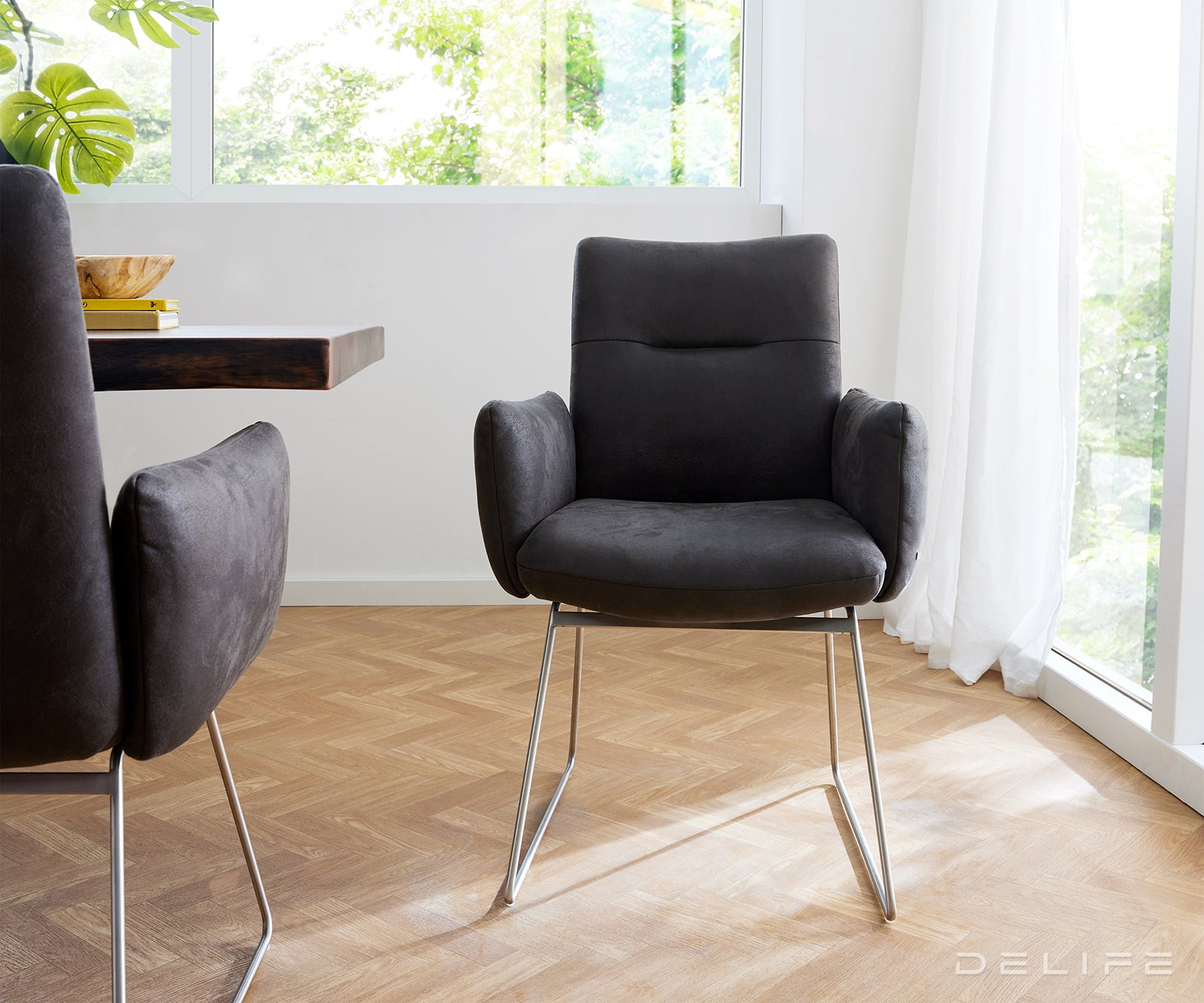 Jedilni stol Jova, Material: mikrofibra