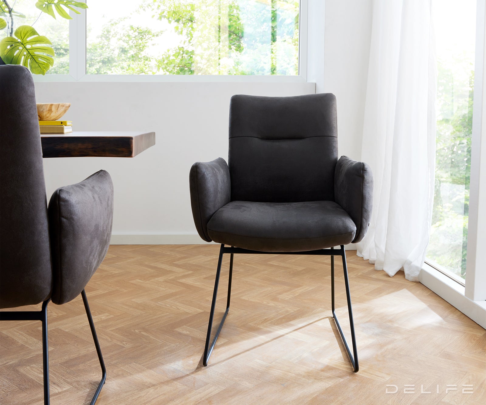 Jedilni stol Jova, Material: mikrofibra