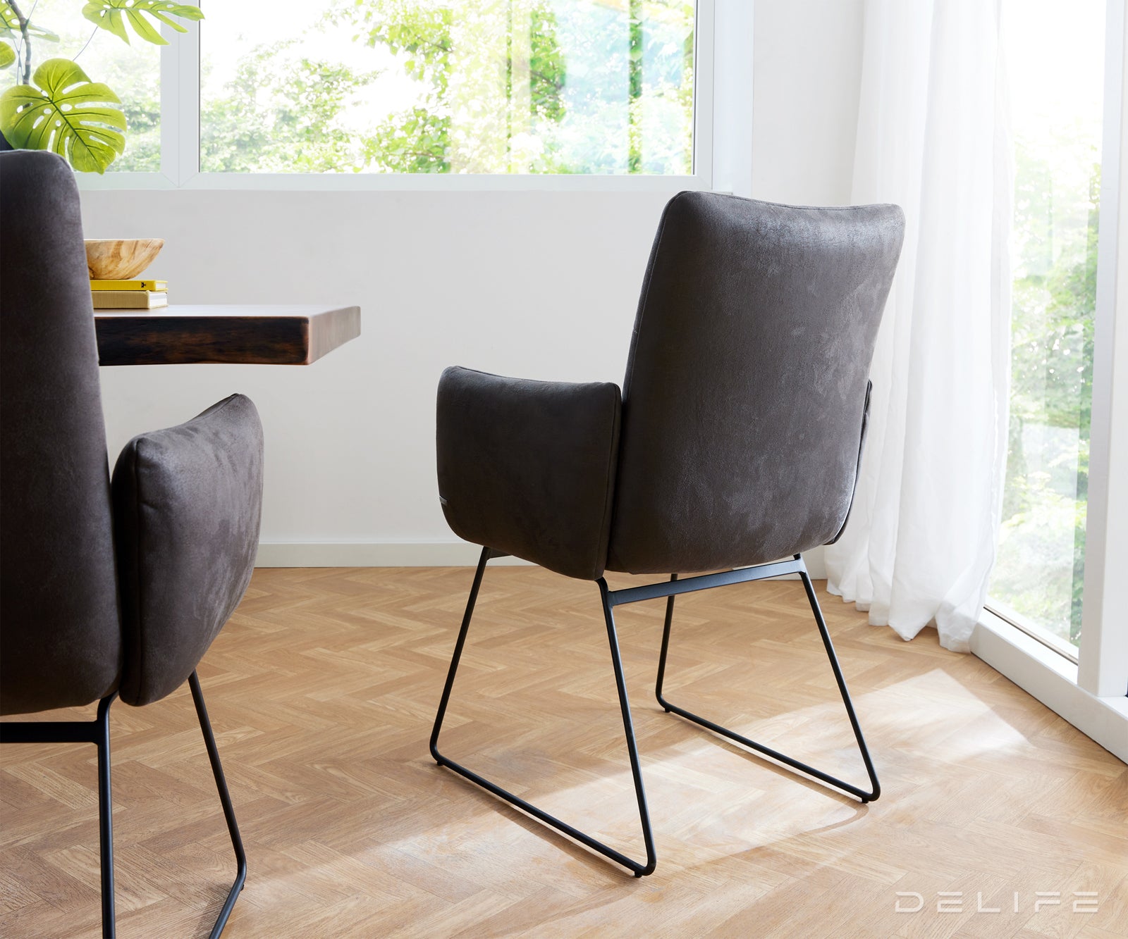 Jedilni stol Jova, Material: mikrofibra