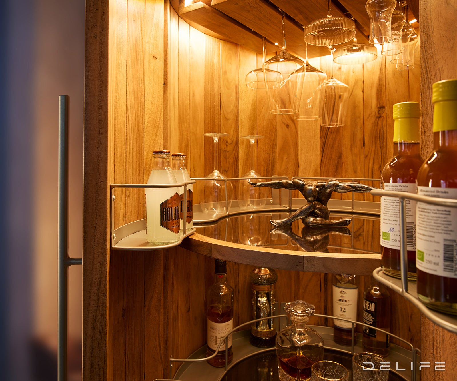 Vitrina Taza 75x213cm, Material: akacija