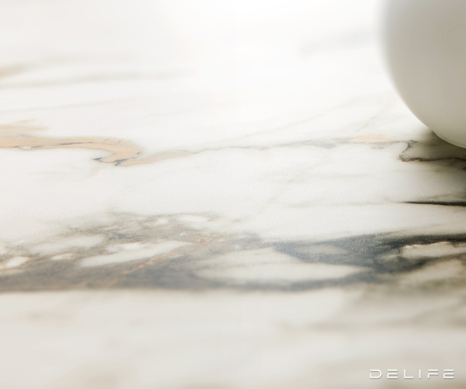 Jedilna miza Edge 240x120cm, Material: Keramika Calacatta Luxe