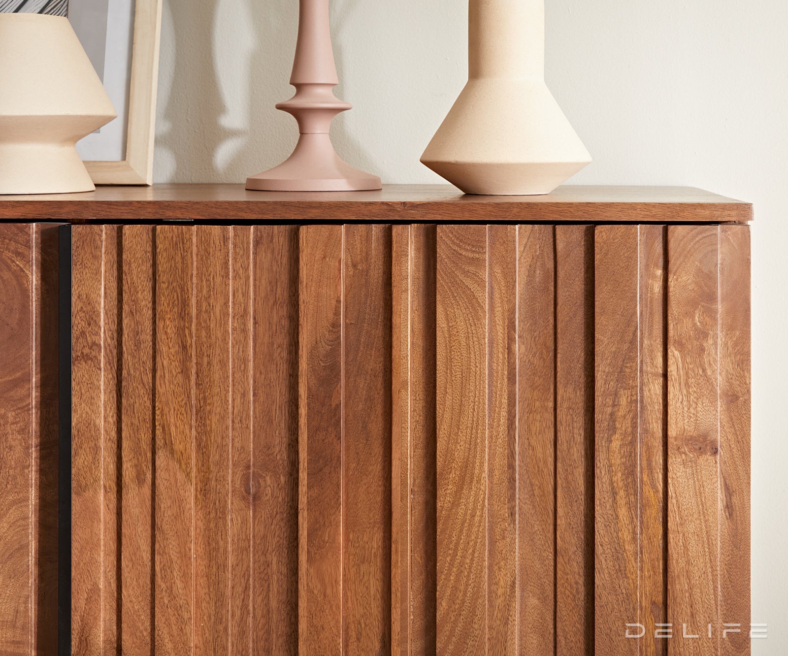 TV omarica Sivela 200 cm, material: mango