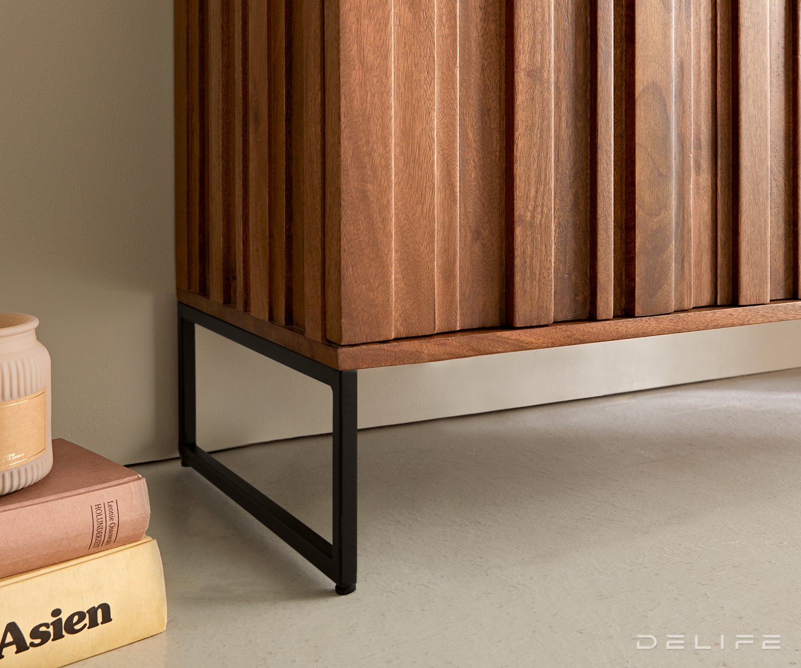 TV omarica Sivela 200 cm, material: mango