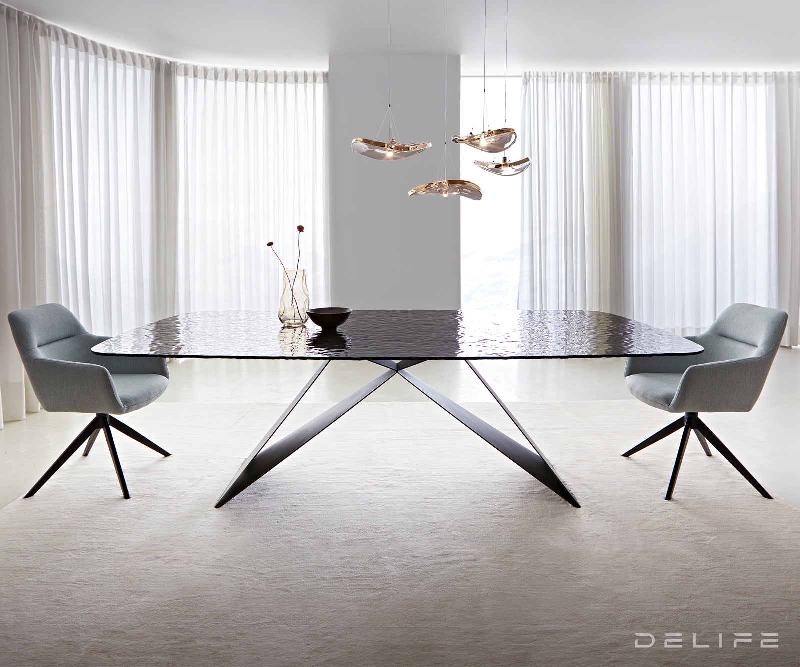 Jedilna miza Edge Boot, 240x120cm, Material: steklo/kovina