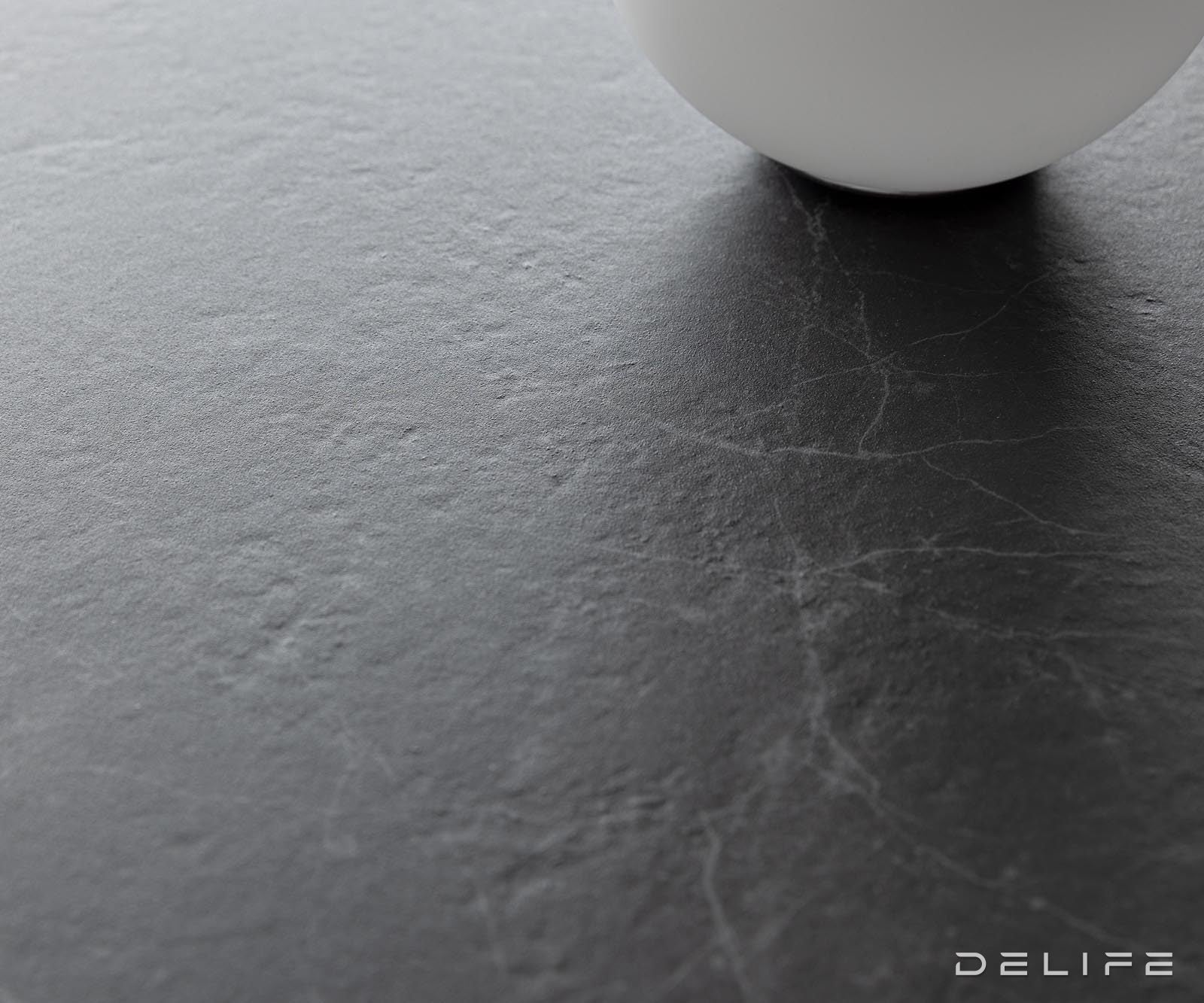 Jedilna miza z robom 300x100cm, Material: Keramika Laminam Nero Greco