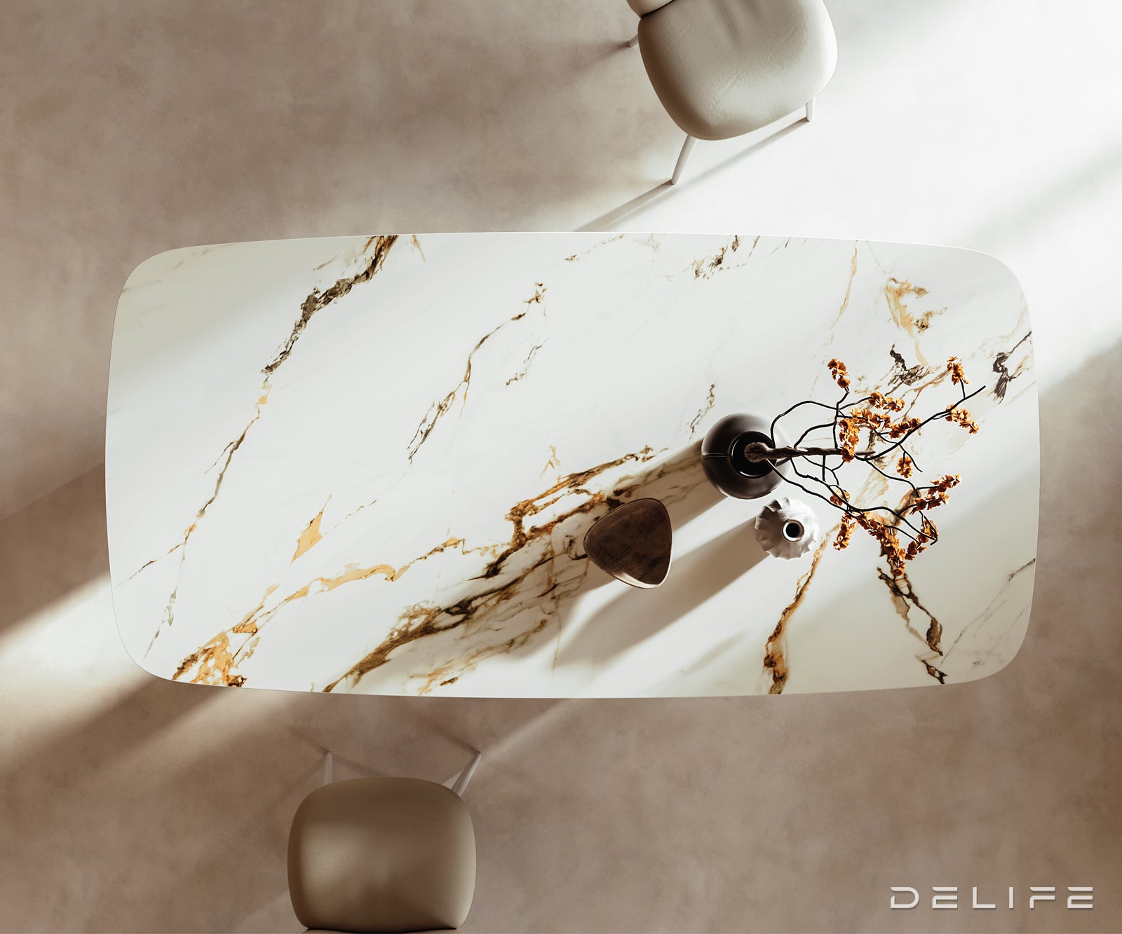 Jedilna miza Edge 240x120cm, Material: Keramika Calacatta Luxe