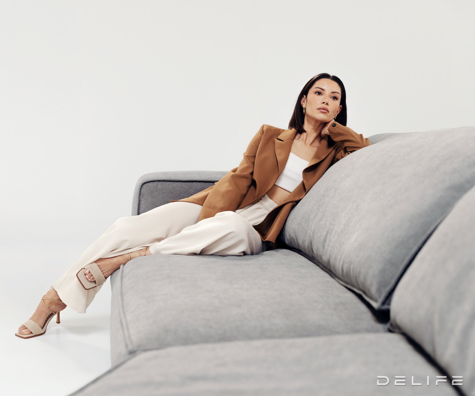 Kavč Snoosh 400x200cm, Material: Strukturirano blago