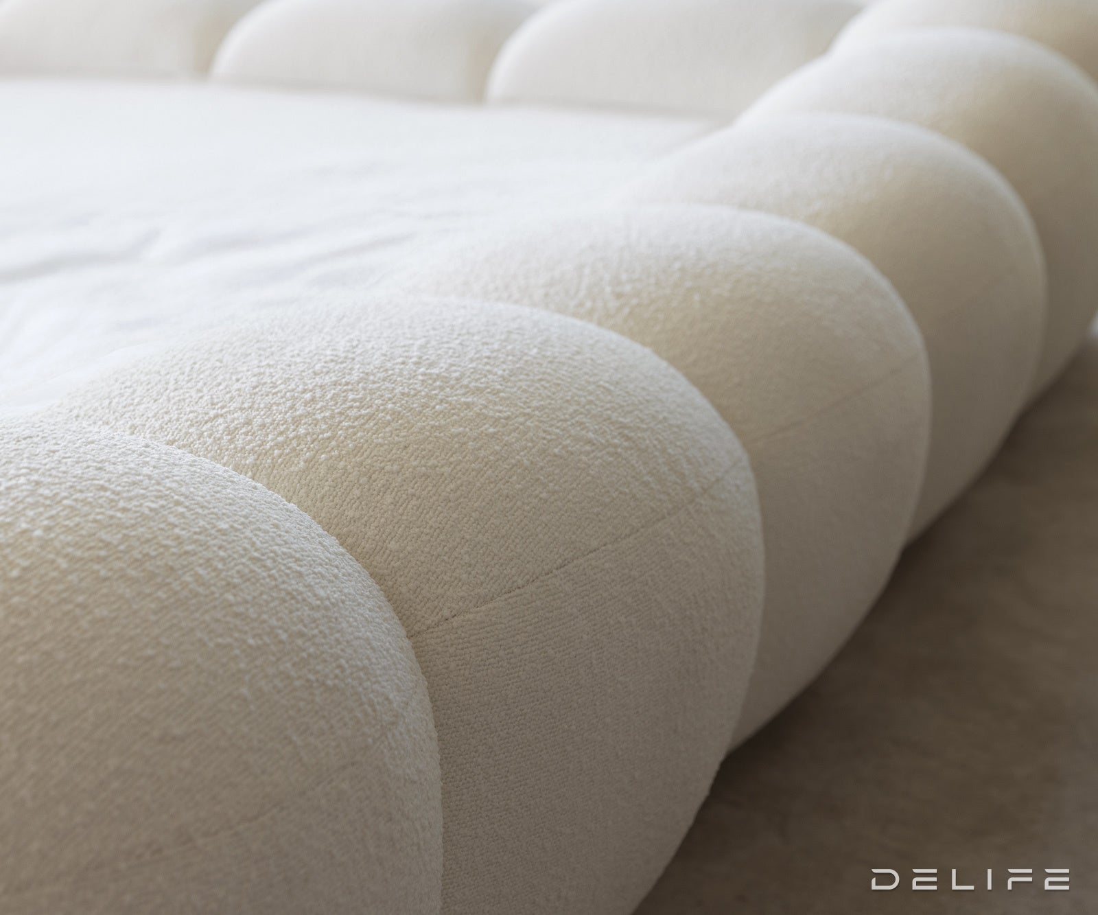 Posteljni okvir Perlla, Material: Boucle