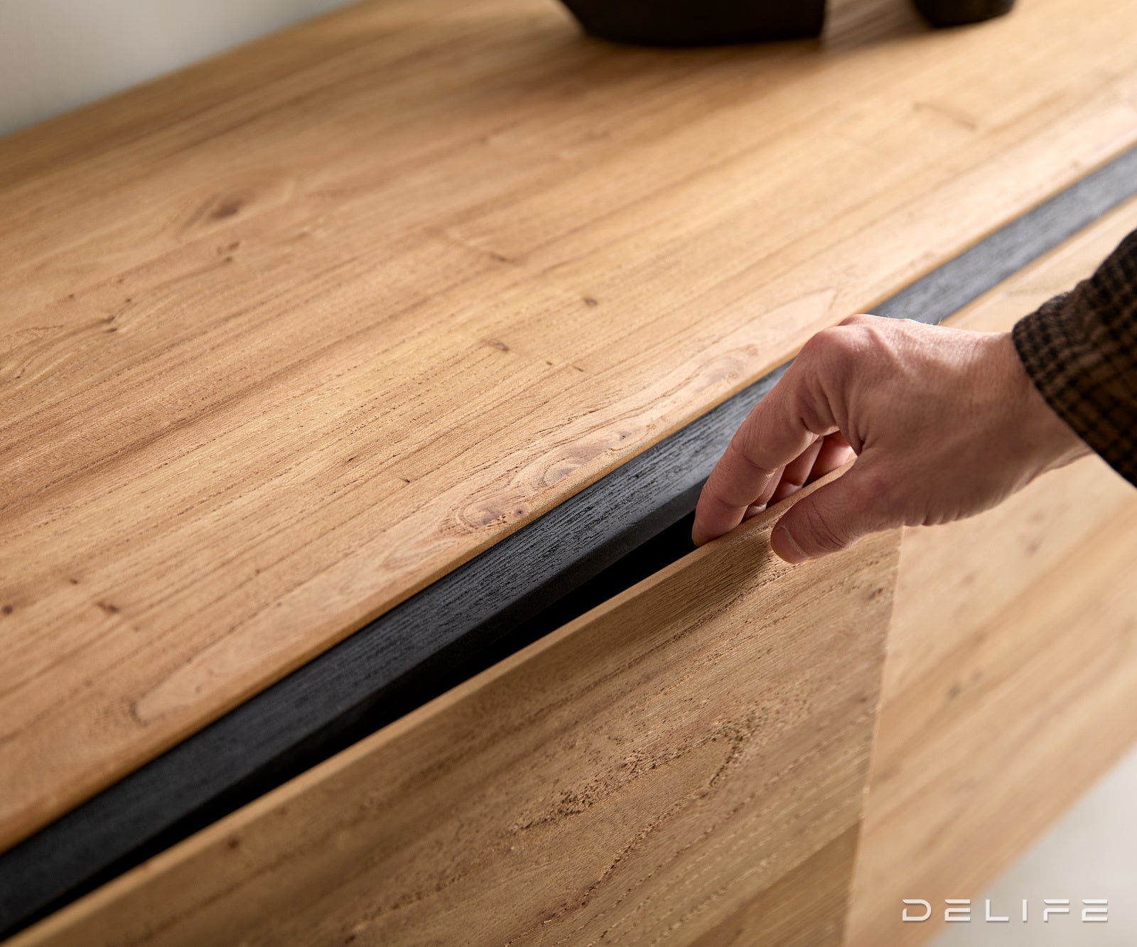 Komoda Giacinto 185x41cm, Material: Brijest