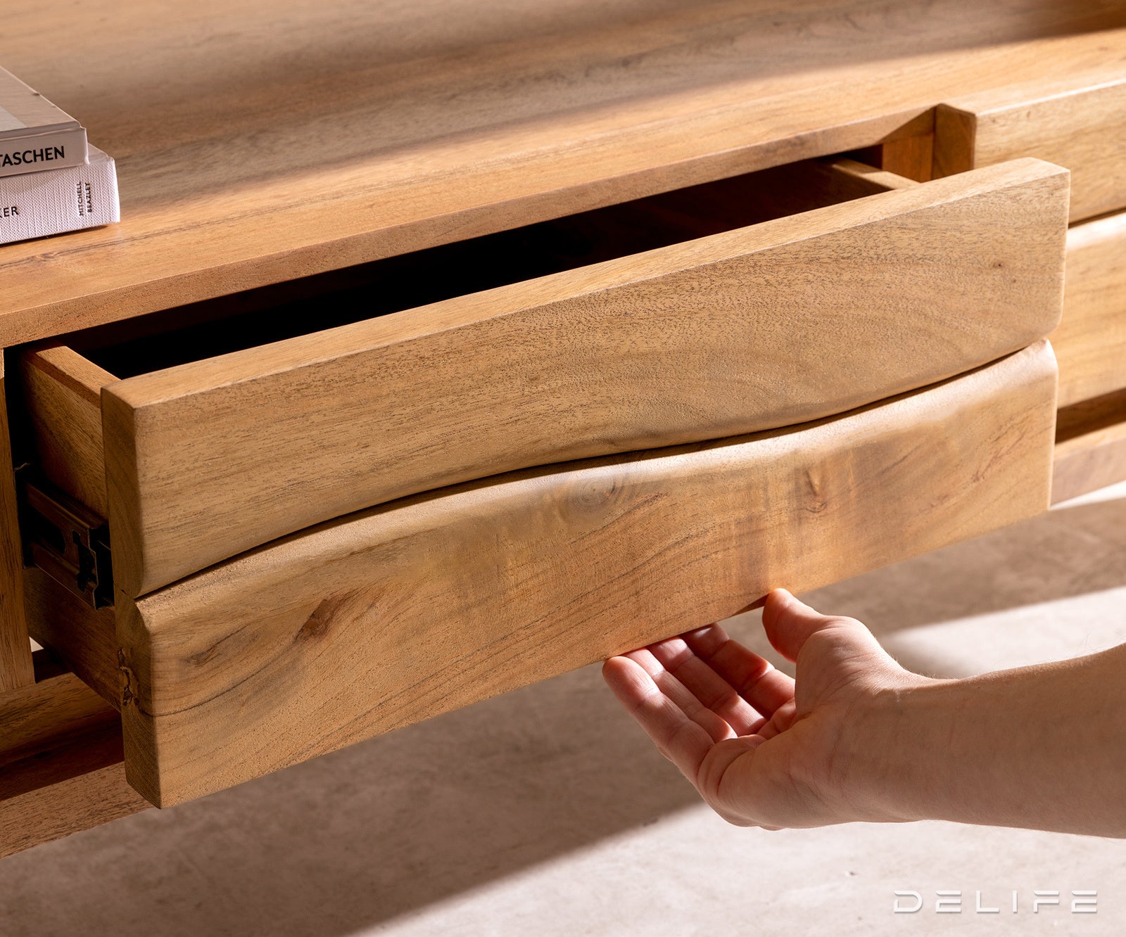 TV omarica Live-Edge 190 cm, Material: Akacija