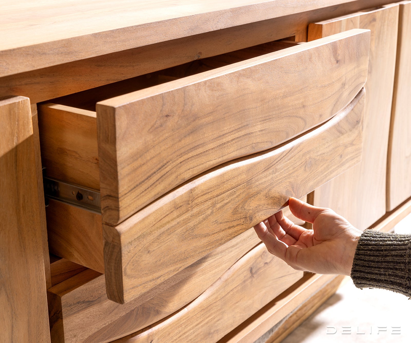 TV omarica Live-Edge 200 cm, Material: Akacija