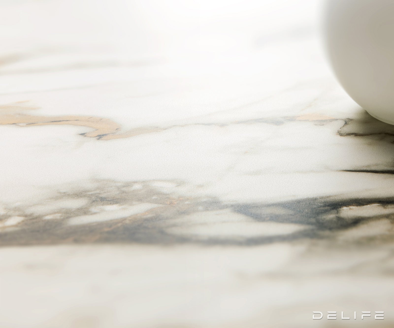 Jedilna miza Edge 240x120cm, Material: Keramika Calacatta Luxe