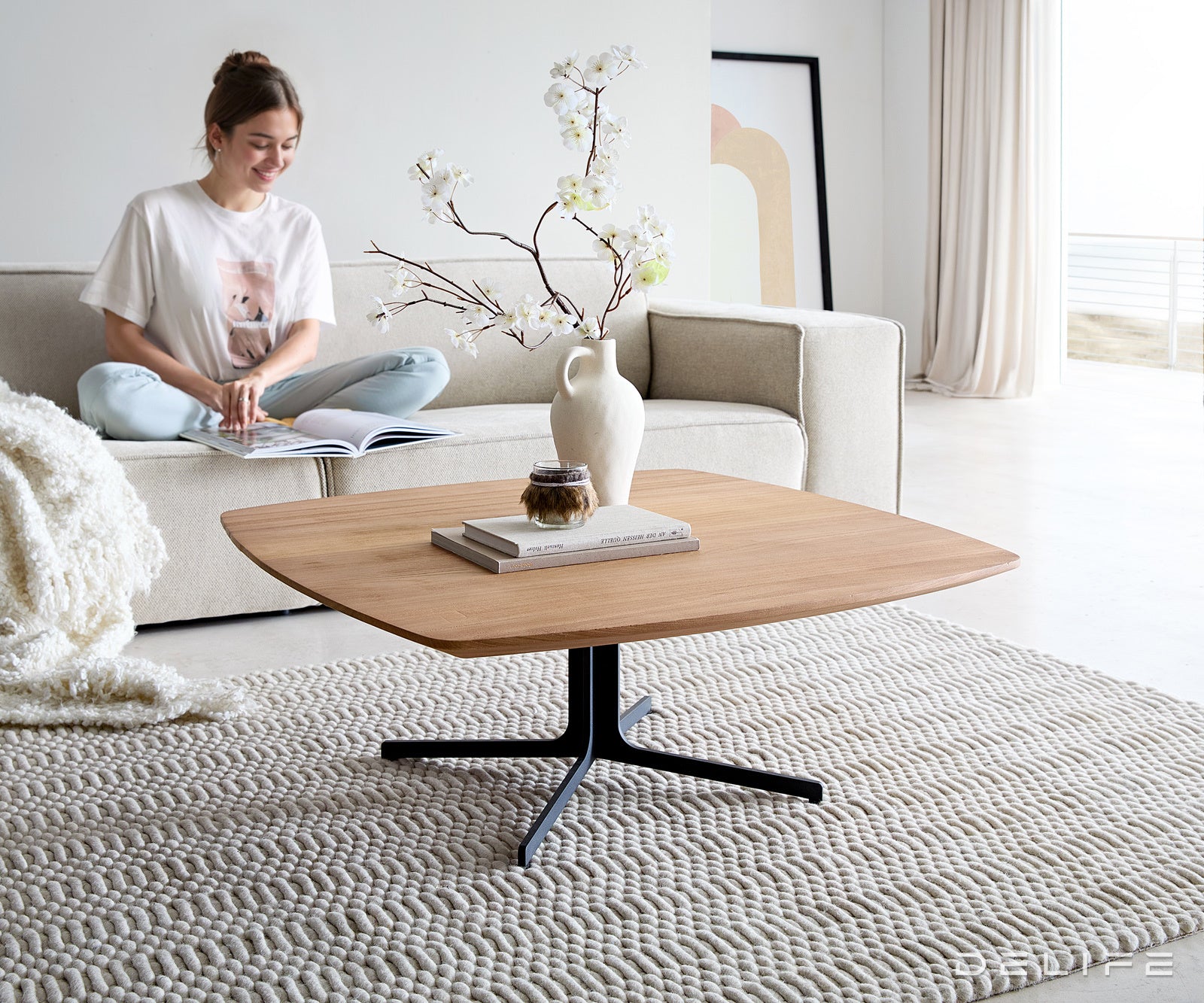 Klubska mizica Talita 90x90cm, Material: Brest