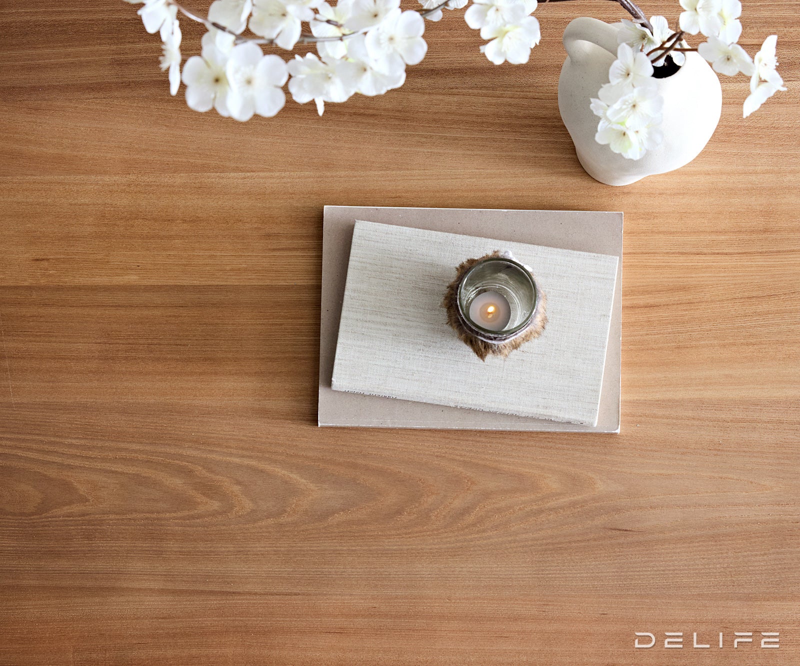 Klubska mizica Talita 90x90cm, Material: Brest