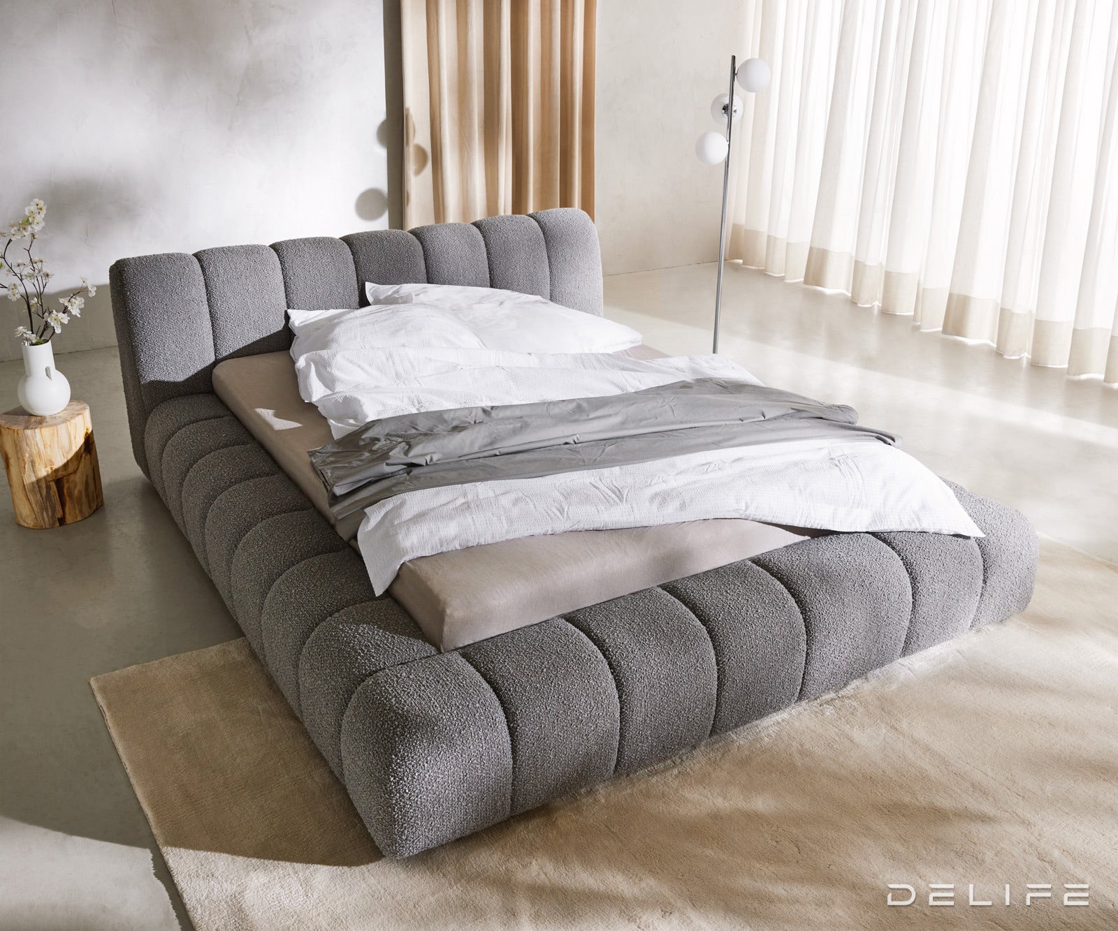 Posteljni okvir Cutio, Material: Boucle