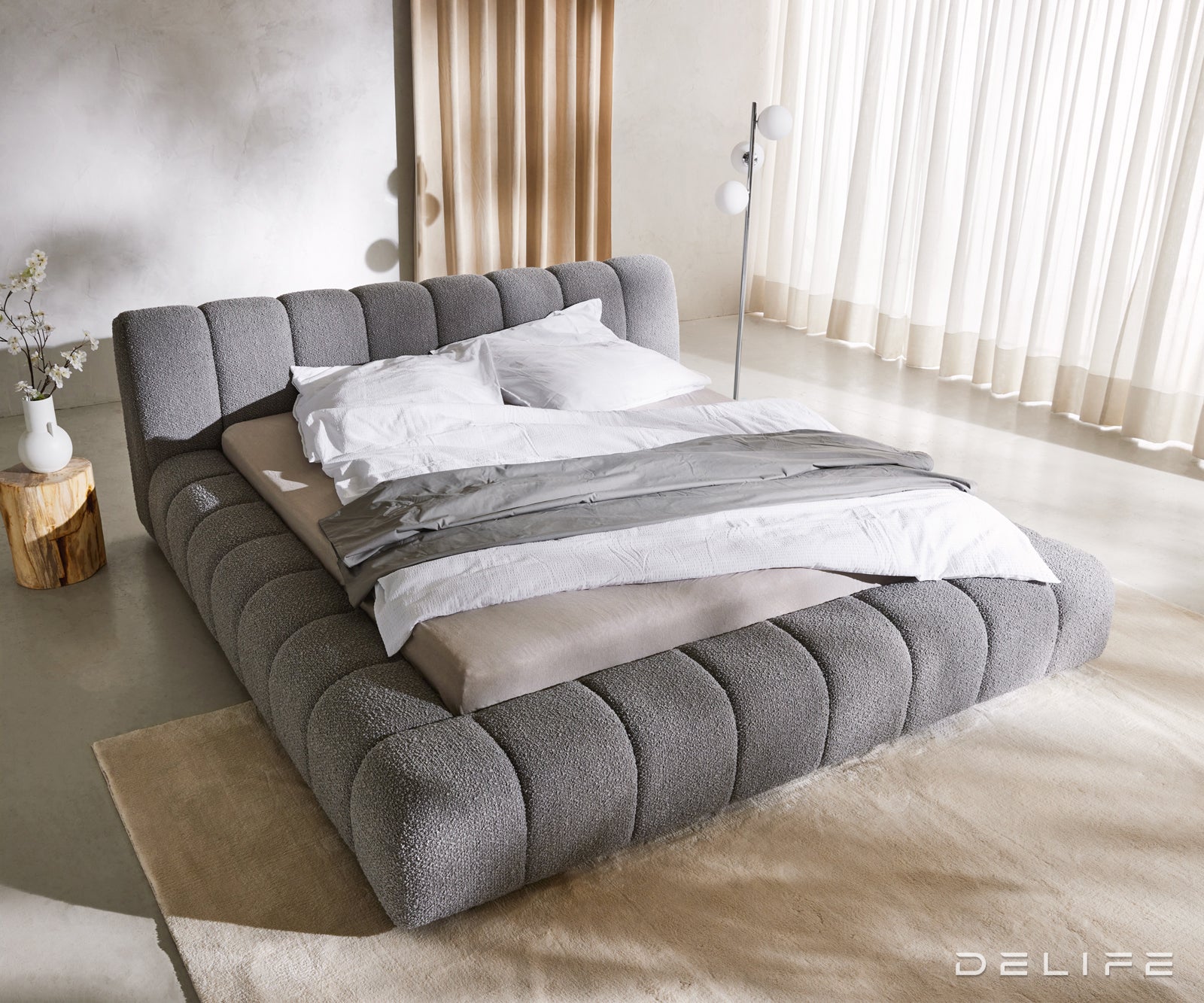 Posteljni okvir Cutio, Material: Boucle