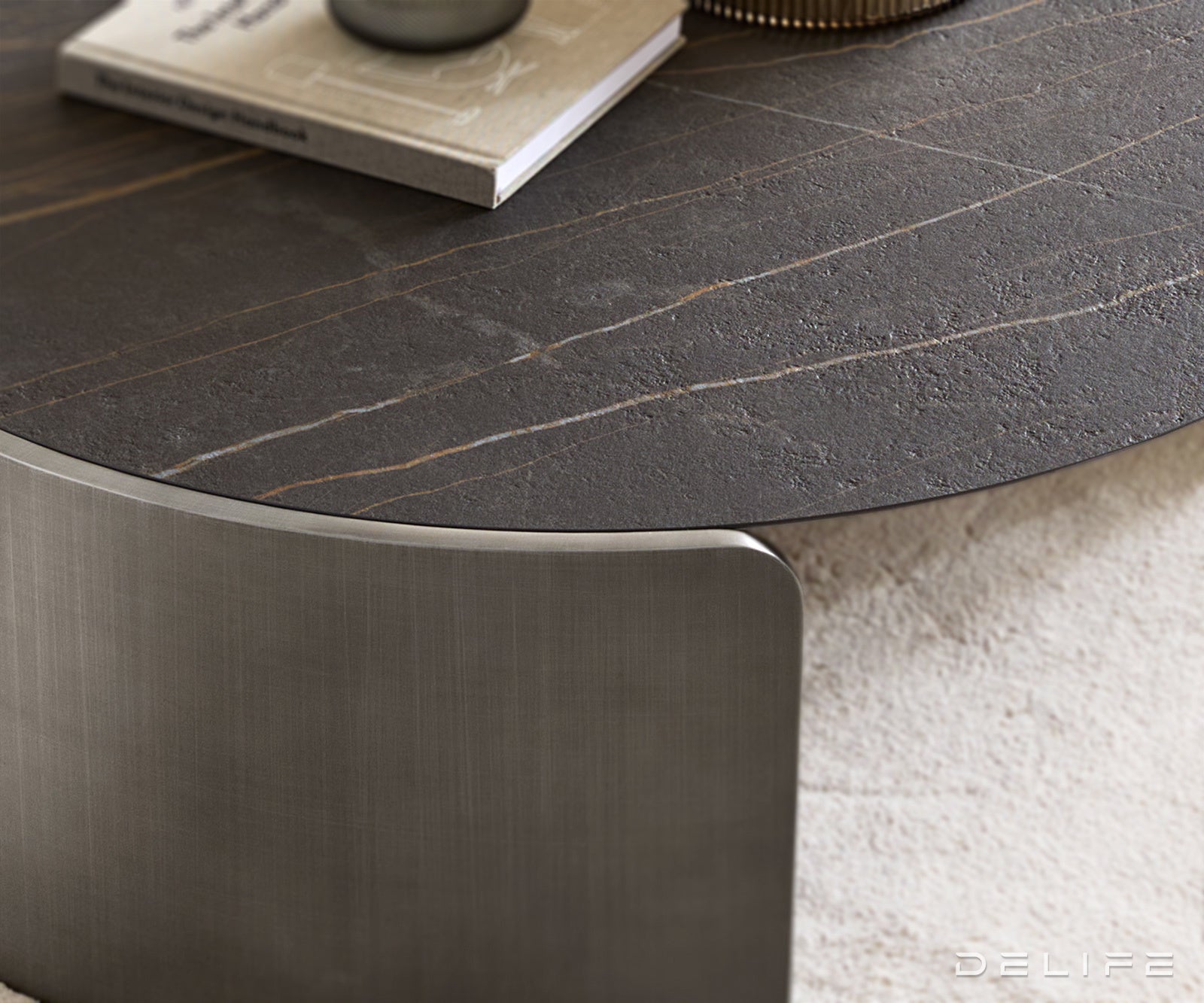 Klubska mizica Blaise 100x100cm, Material: Reliefno steklo