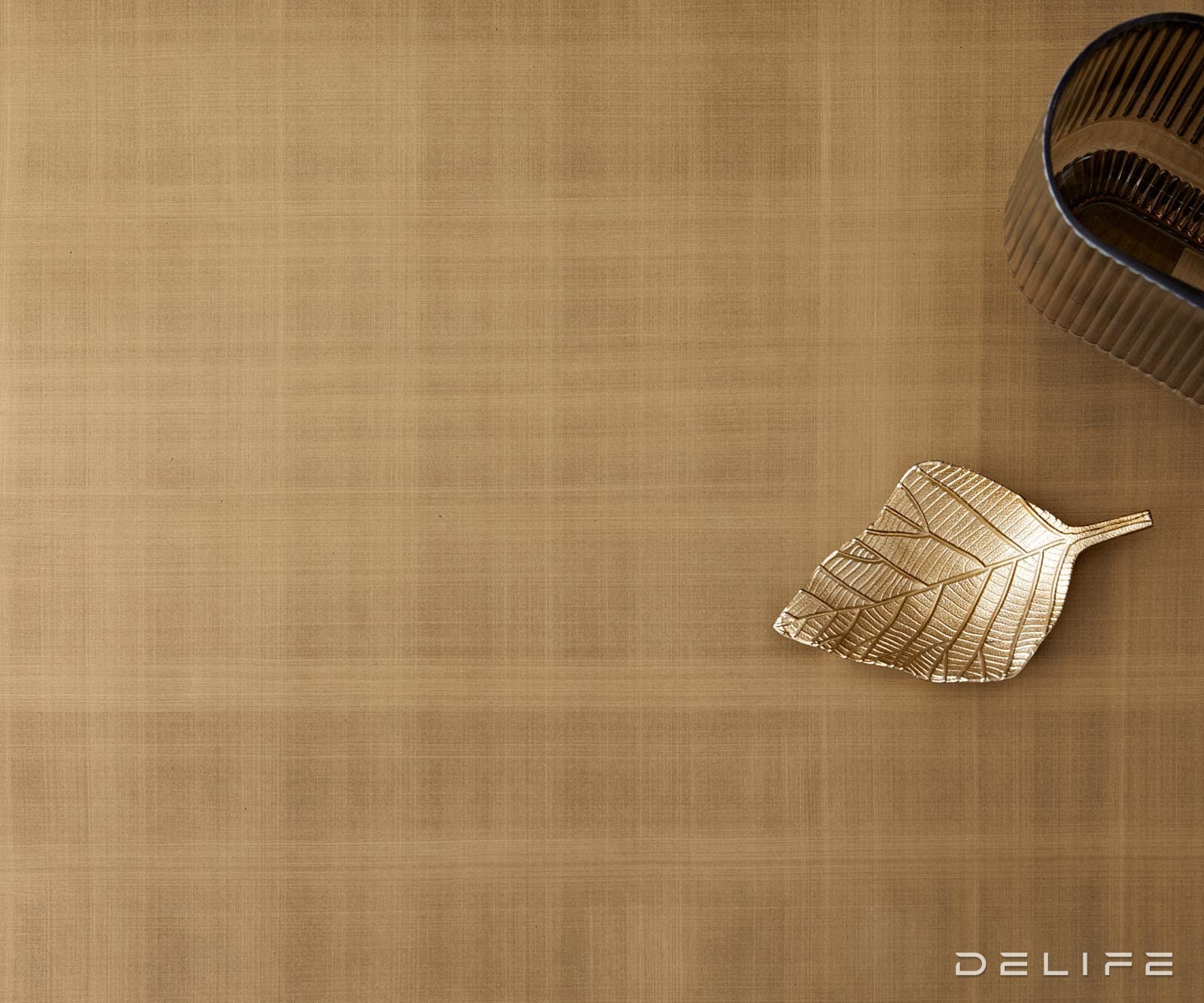 Klubska mizica Sinor 136x65cm, Material: Kompozit