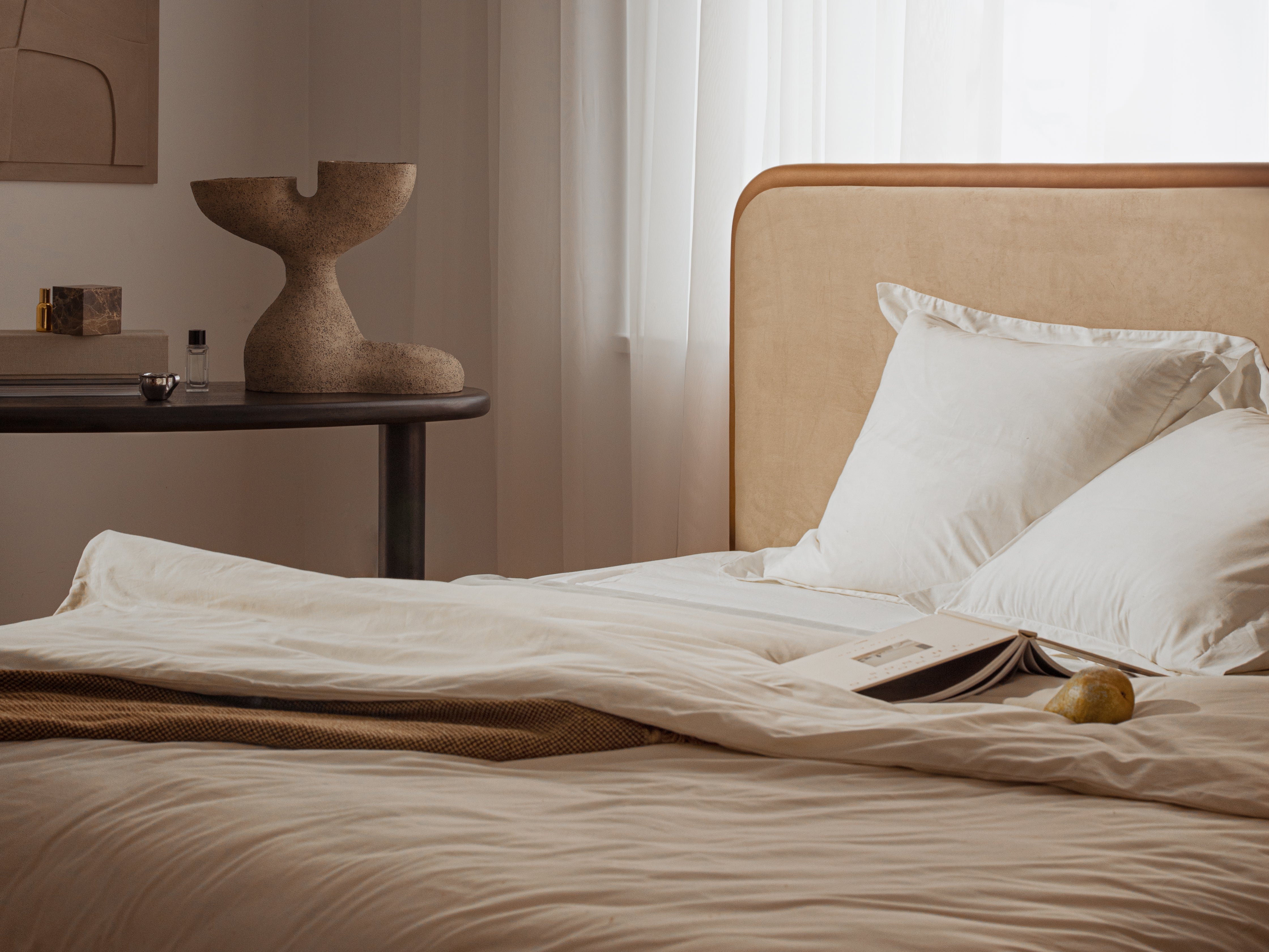 Postelja Aveline, Material: Žamet