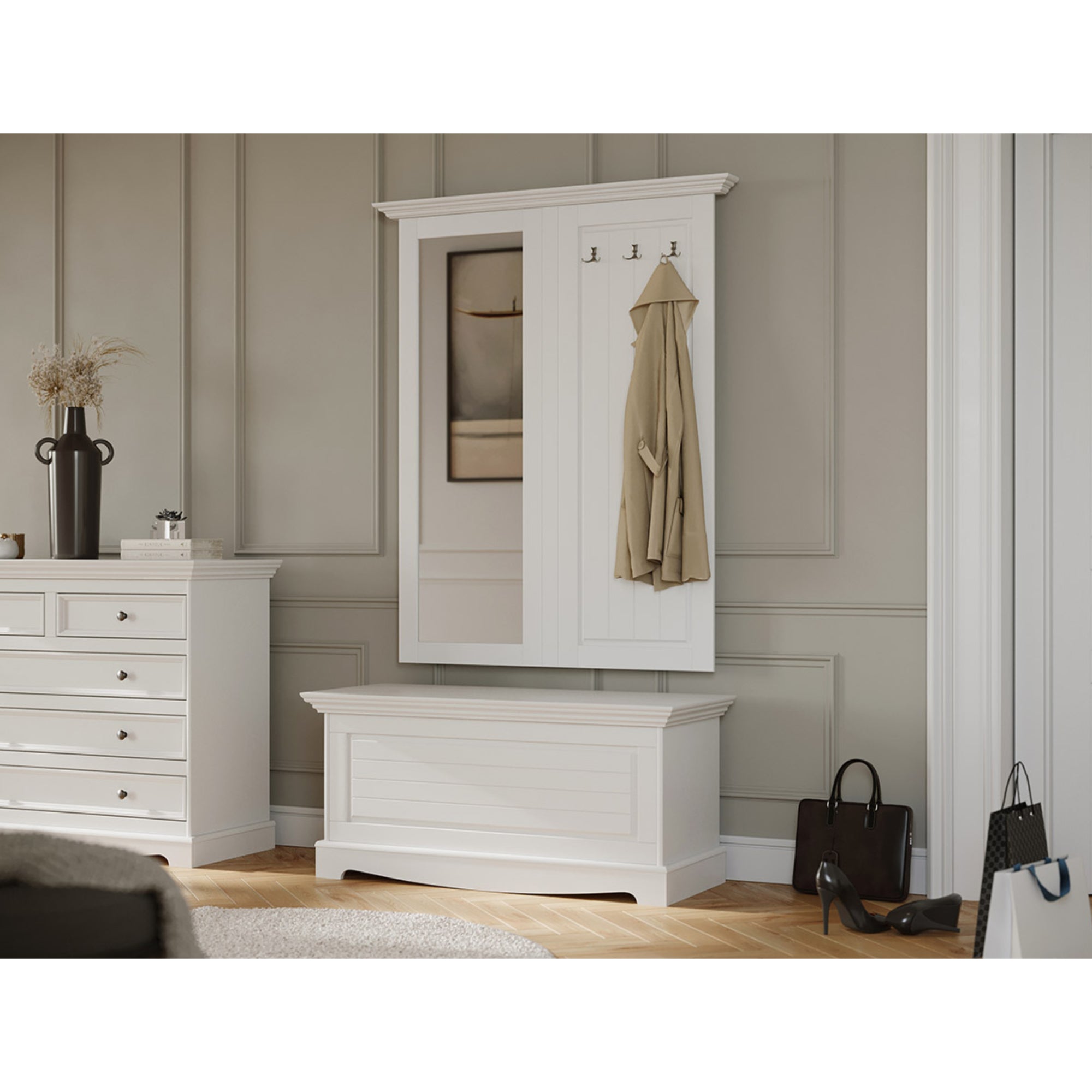 Komoda Belluno 111x44 cm, material: masivna borovina